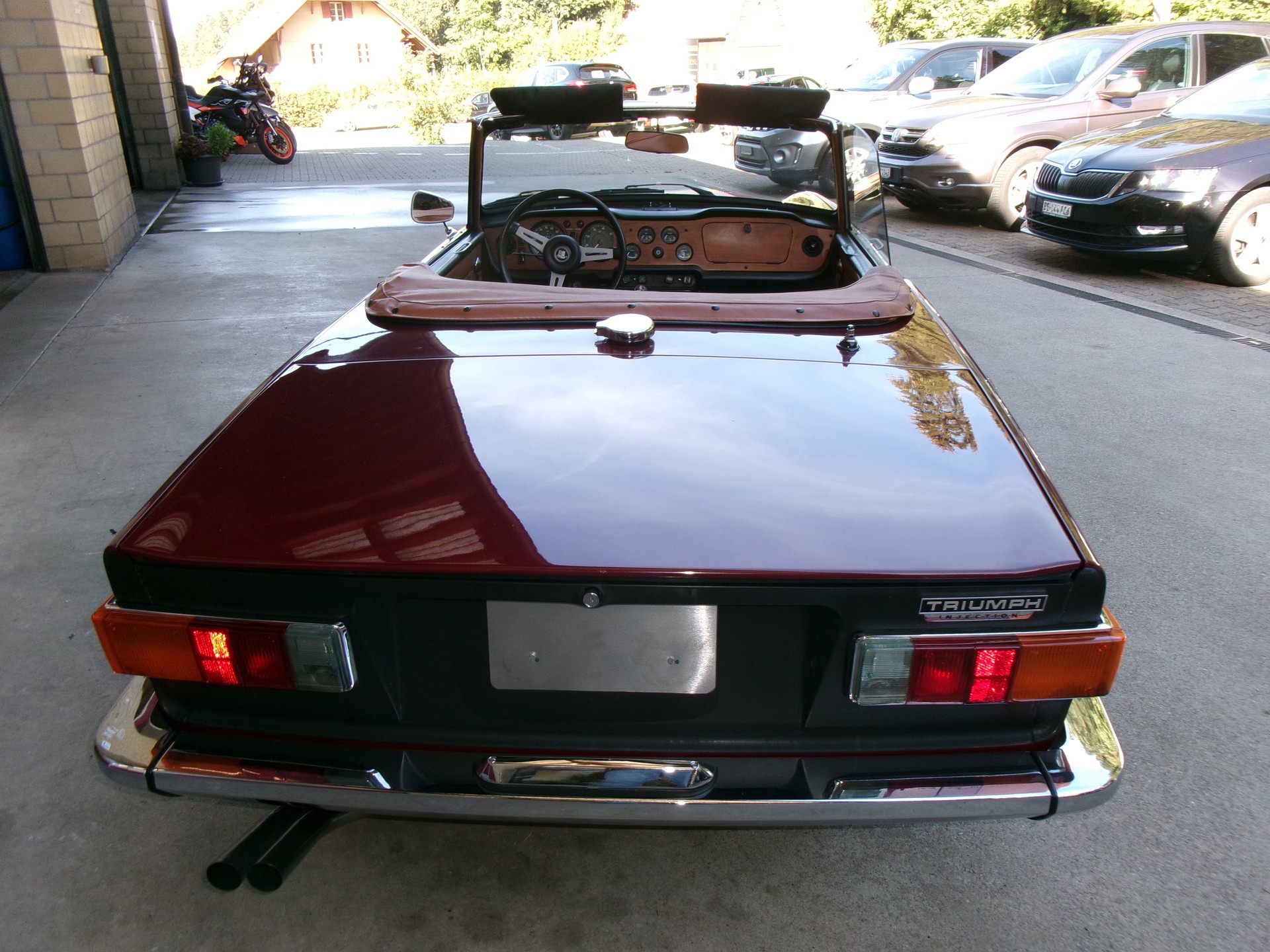 TRIUMPH TR6-image-17