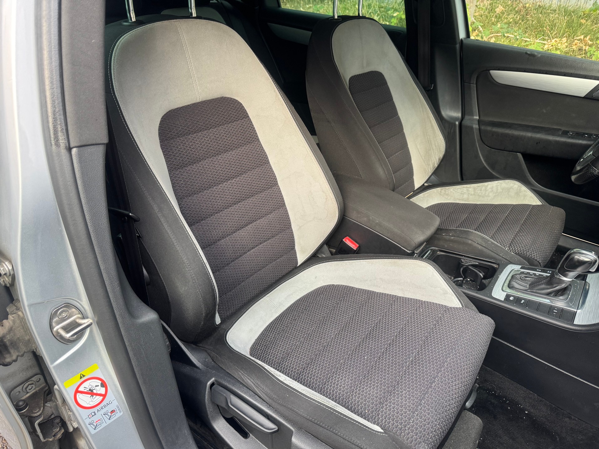 VW Passat Variant 2.0 TSI R-Line DSG-image-4