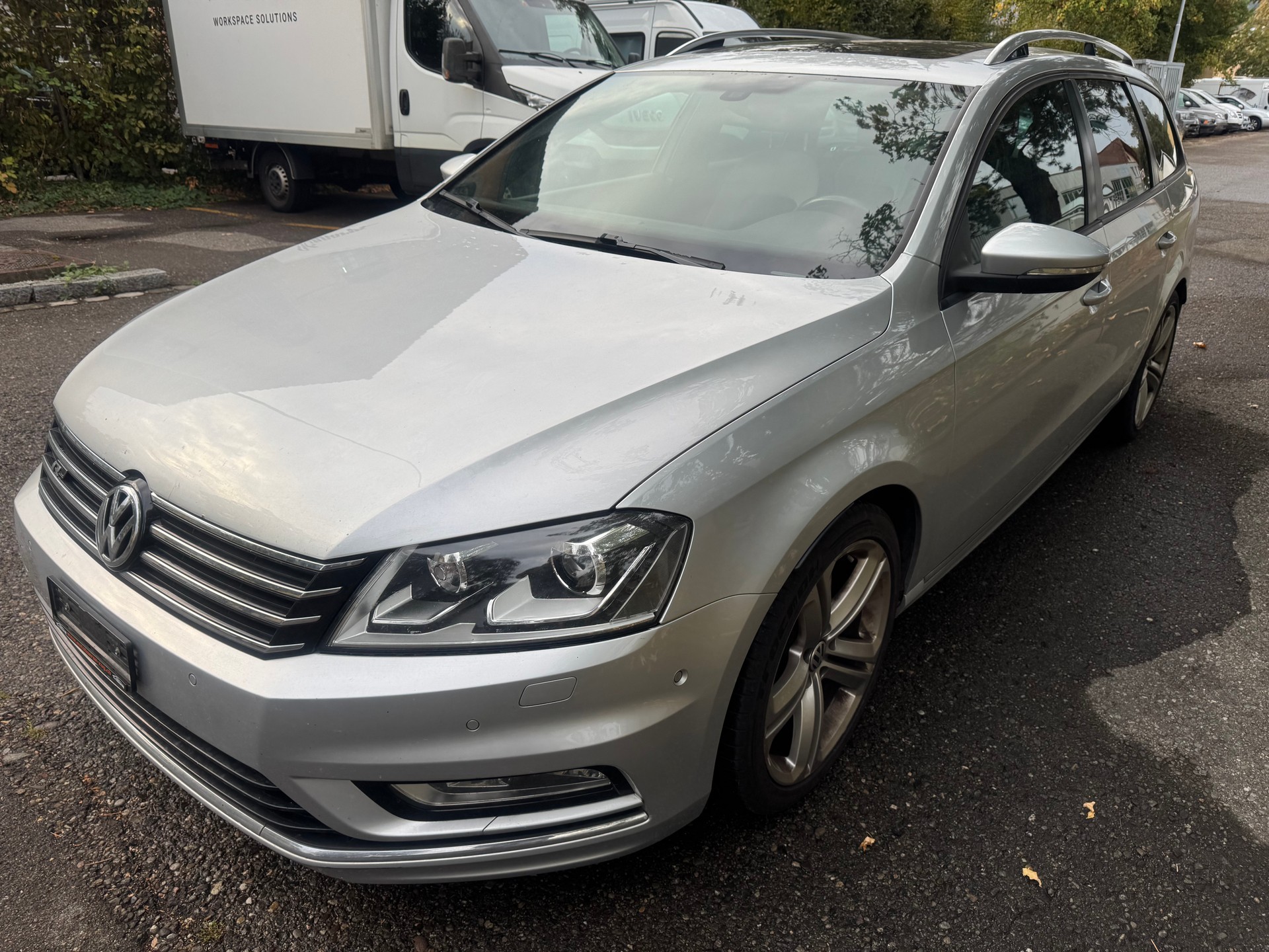 VW Passat Variant 2.0 TSI R-Line DSG-image-1