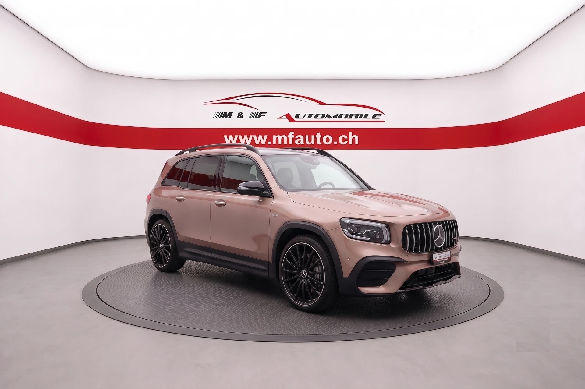 MERCEDES-BENZ GLB 35 AMG 4matic * 7 Sitze * CH FAHRZEUG *-showroom-element-2