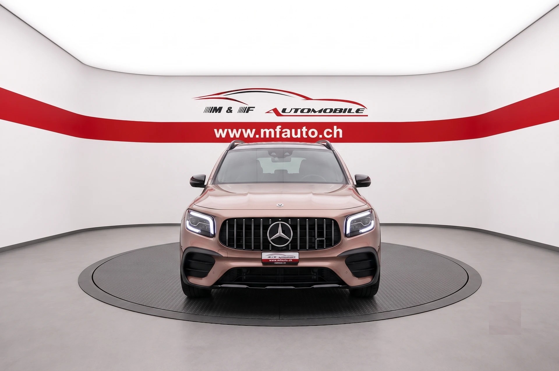 MERCEDES-BENZ GLB 35 AMG 4matic * 7 Sitze * CH FAHRZEUG *-showroom-element-1