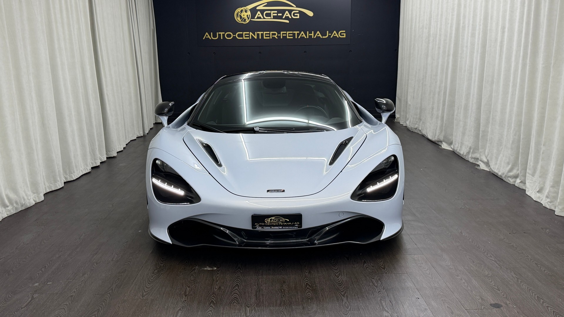 McLAREN 720S Coupé Performance 4.0 V8 SSG-showroom-element-3