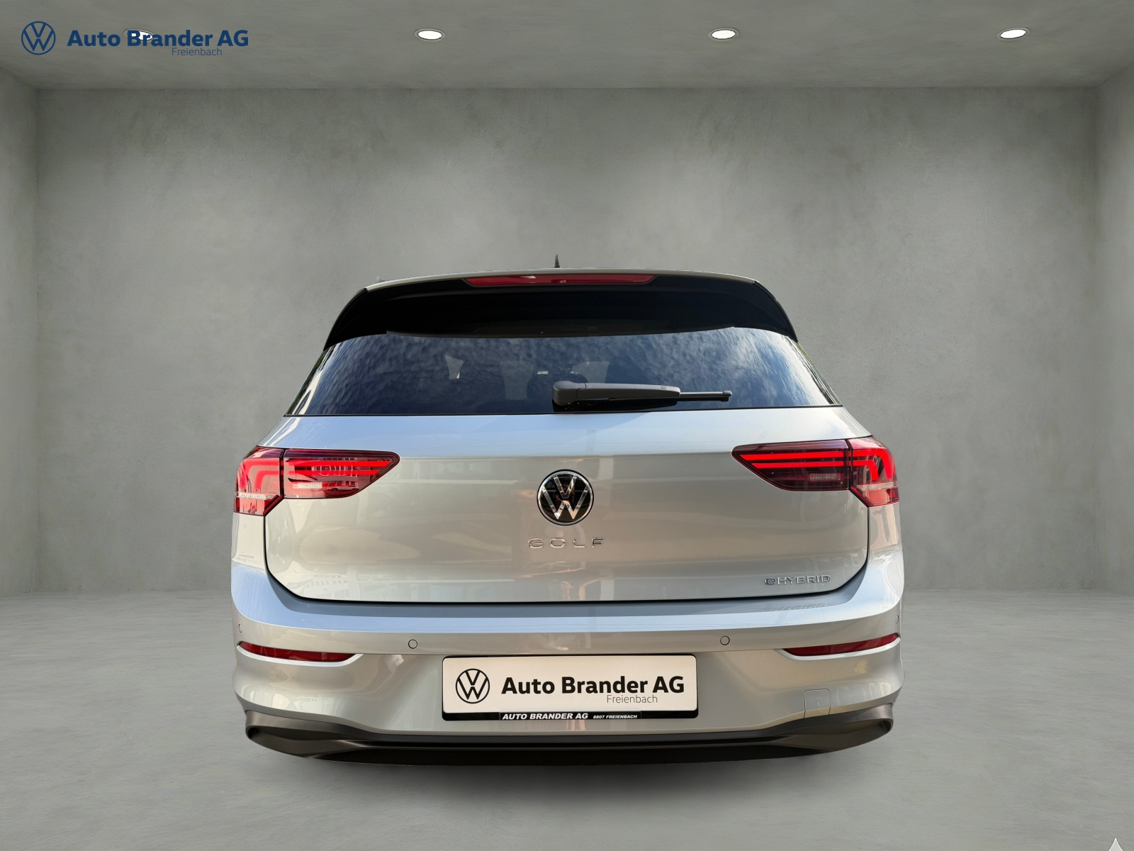 VW Golf 1.5 TSI PHEV Life-image-4