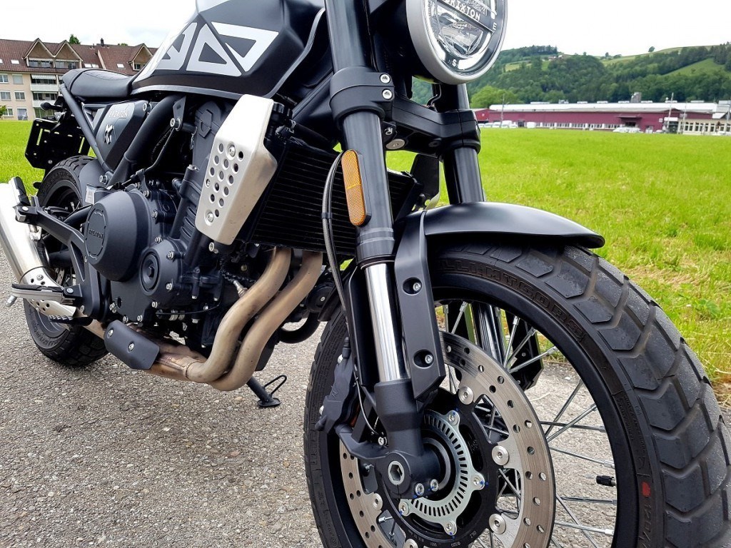 BRIXTON Crossfire 500 X-image-4