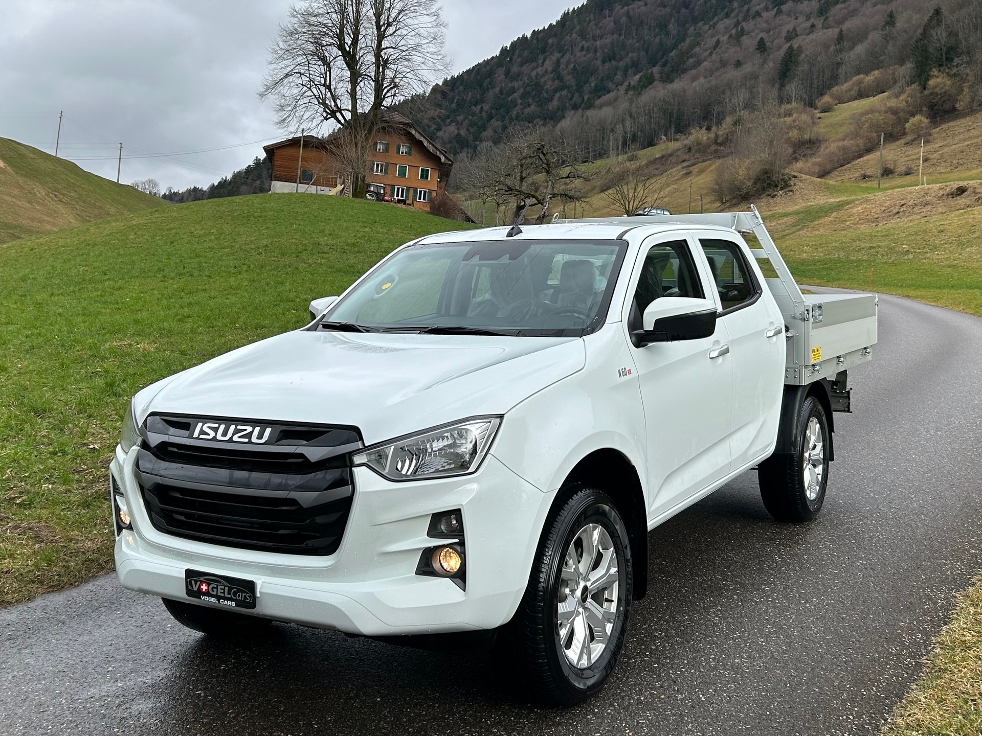 ISUZU CrewCab N60BB-image-6