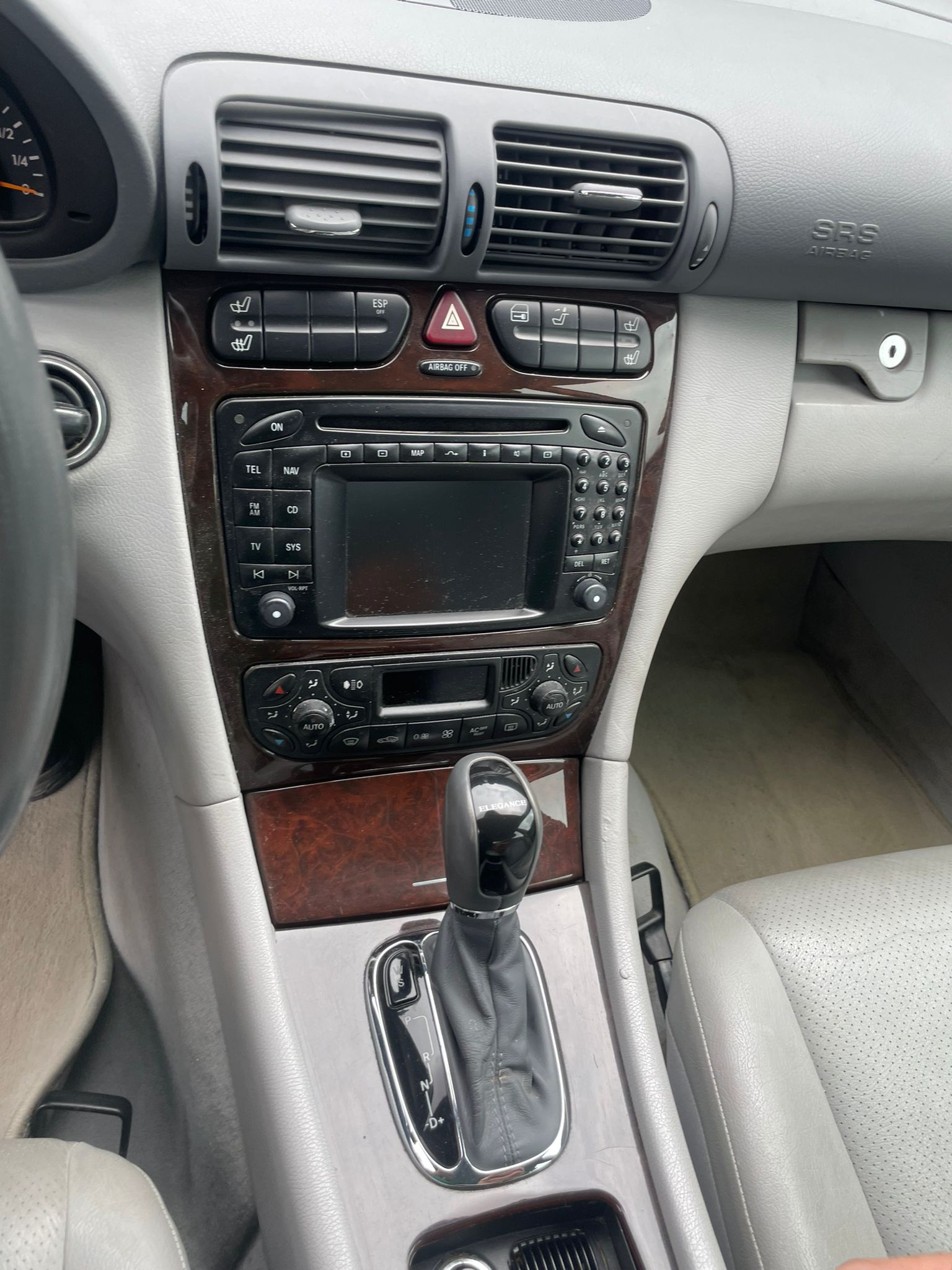 MERCEDES-BENZ C 320 Elégance 4Matic Automatic-image-8