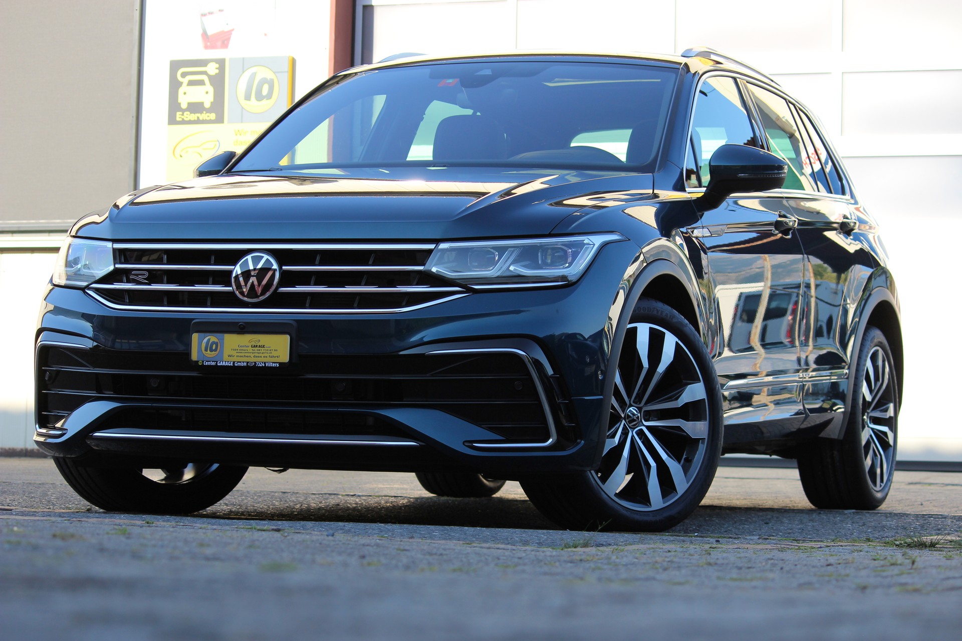 VW Tiguan 2.0 TDI SCR R-Line 4Motion DSG