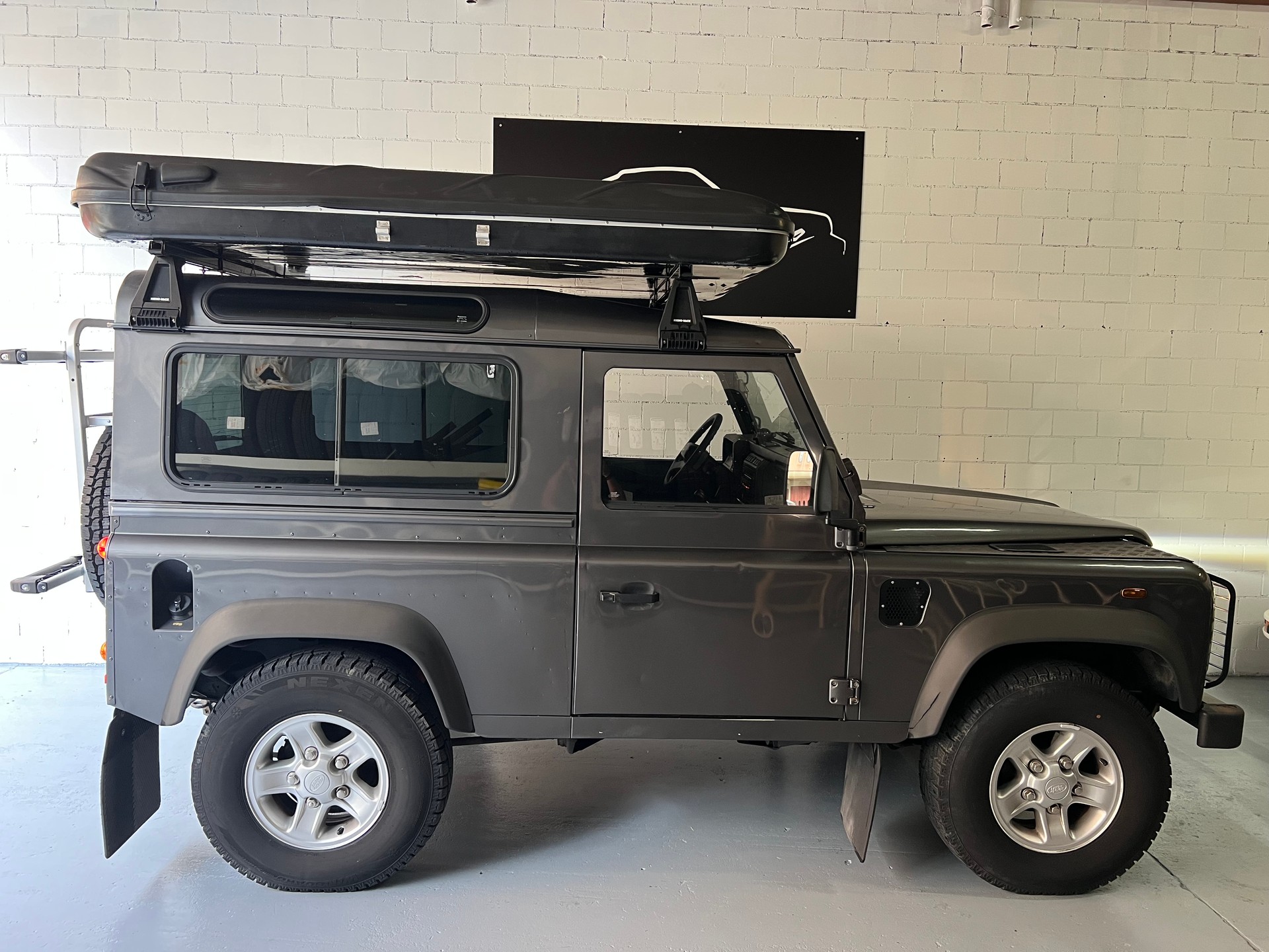 LAND ROVER Defender 90 SoftTop 2.5 Td5-image-3