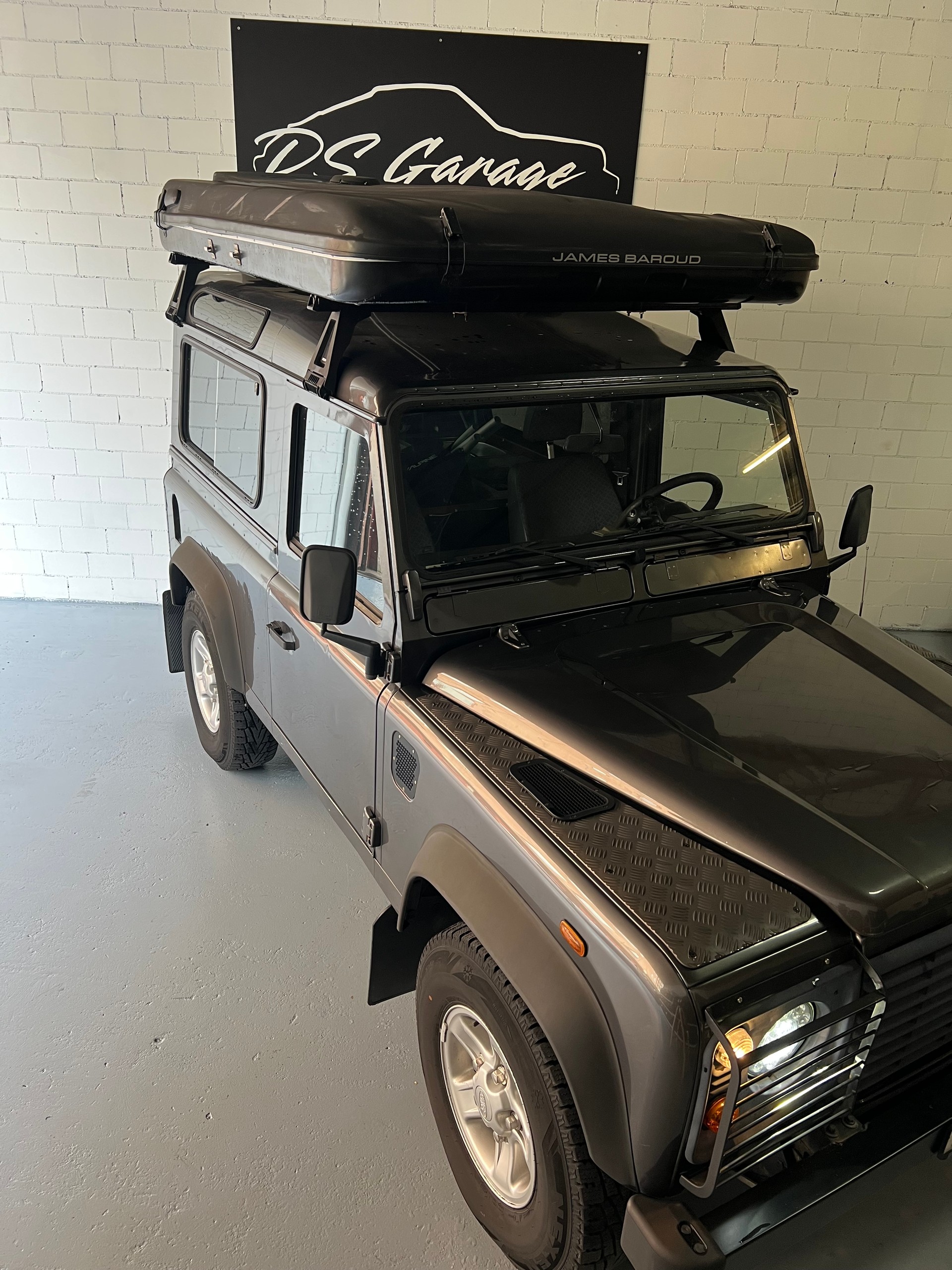 LAND ROVER Defender 90 SoftTop 2.5 Td5-image-5