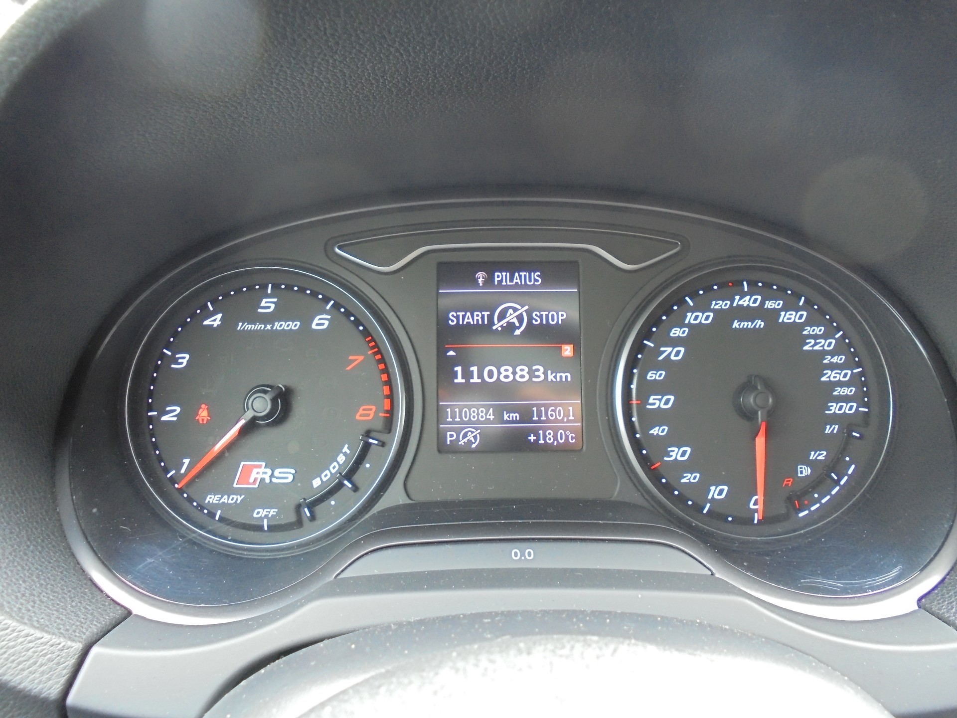 AUDI RS3 Sportback 2.5 TSI quattro S-tronic-image-16