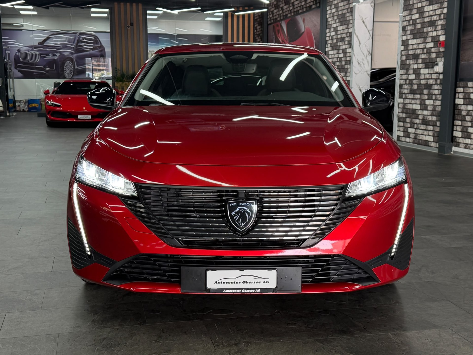 PEUGEOT 308 SW 1.5 BlueHDI Allure EAT8-showroom-element-1