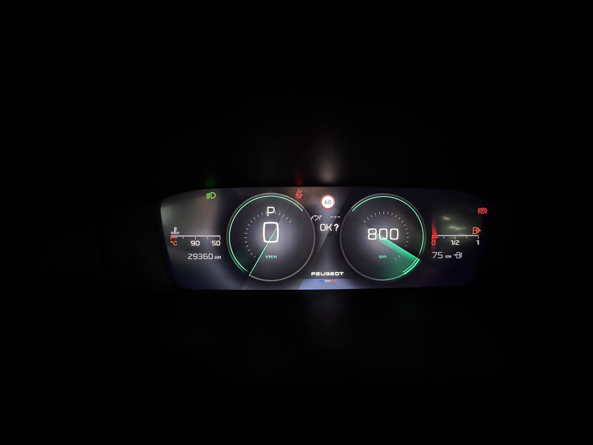 PEUGEOT 308 SW 1.5 BlueHDI Allure EAT8-image-13