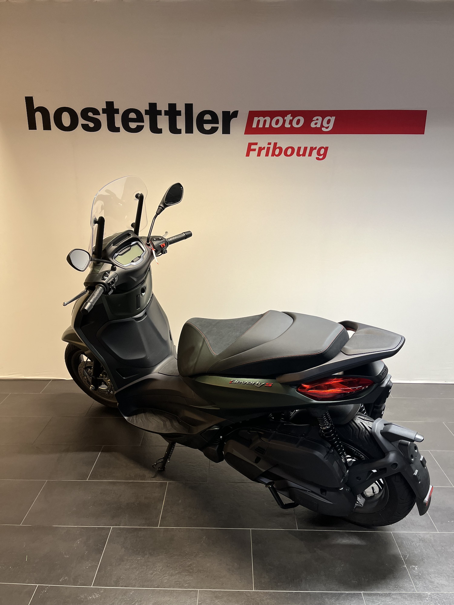 PIAGGIO Beverly 400 Sport-image-4