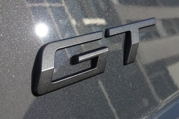PEUGEOT 208 1.2 MHEV 110 GT-image-1