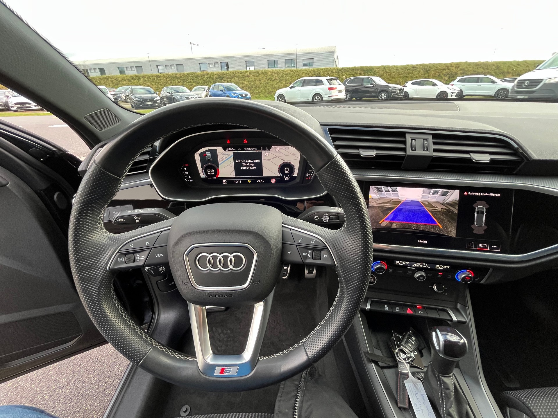 AUDI Q3 40 TDI S line quattro S-tronic+++ANHÄNGERKUPPLUNG+++AUDI GARANTIE UND GRATISSERVICE+++-image-8