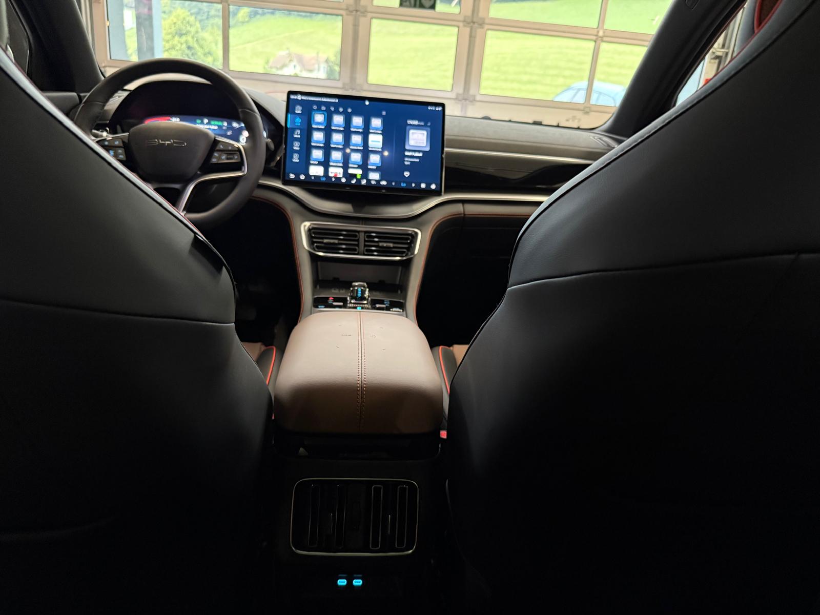 BYD Seal U DM-i Design AWD-image-21