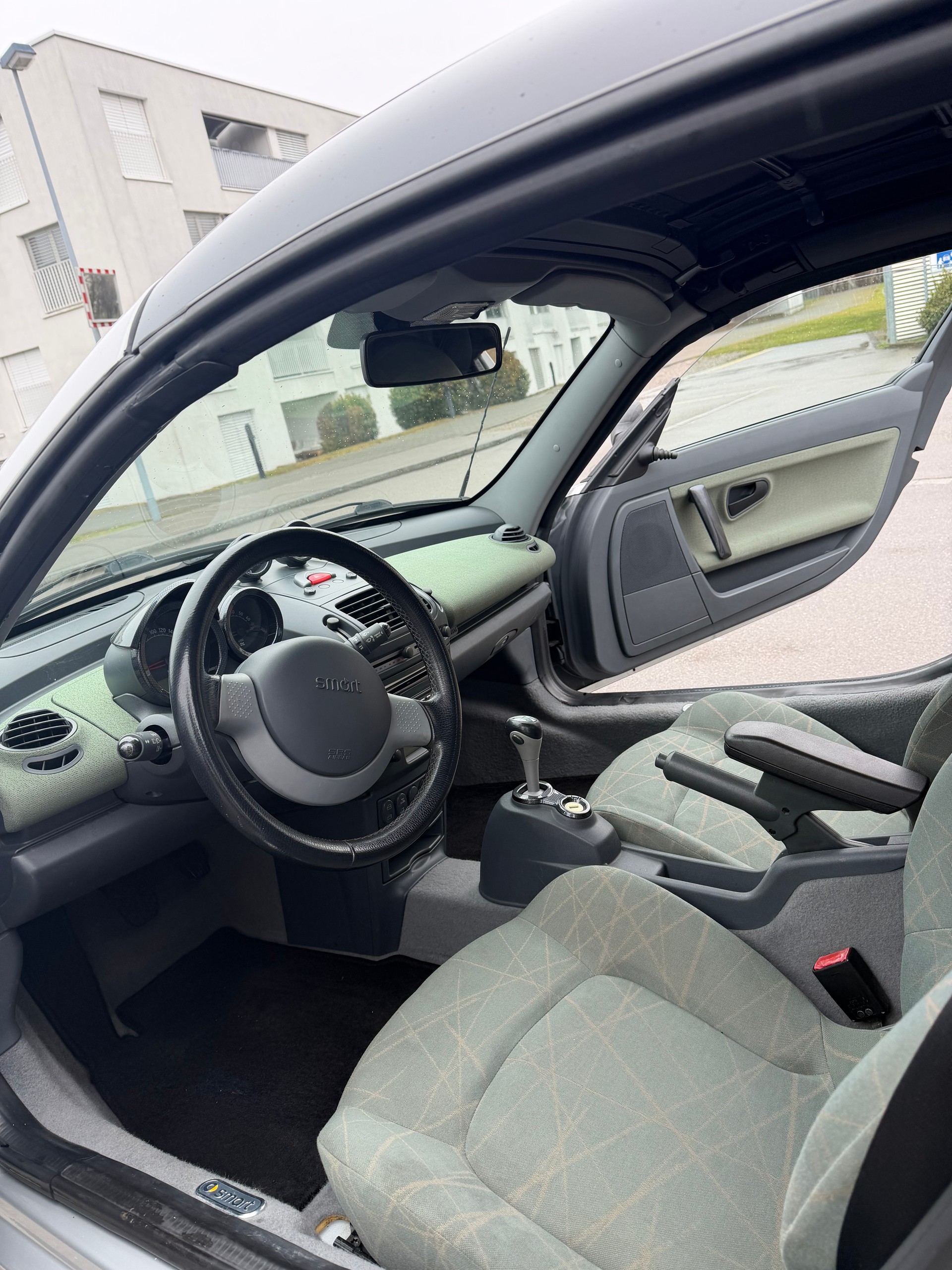 SMART roadster-coupé-image-8