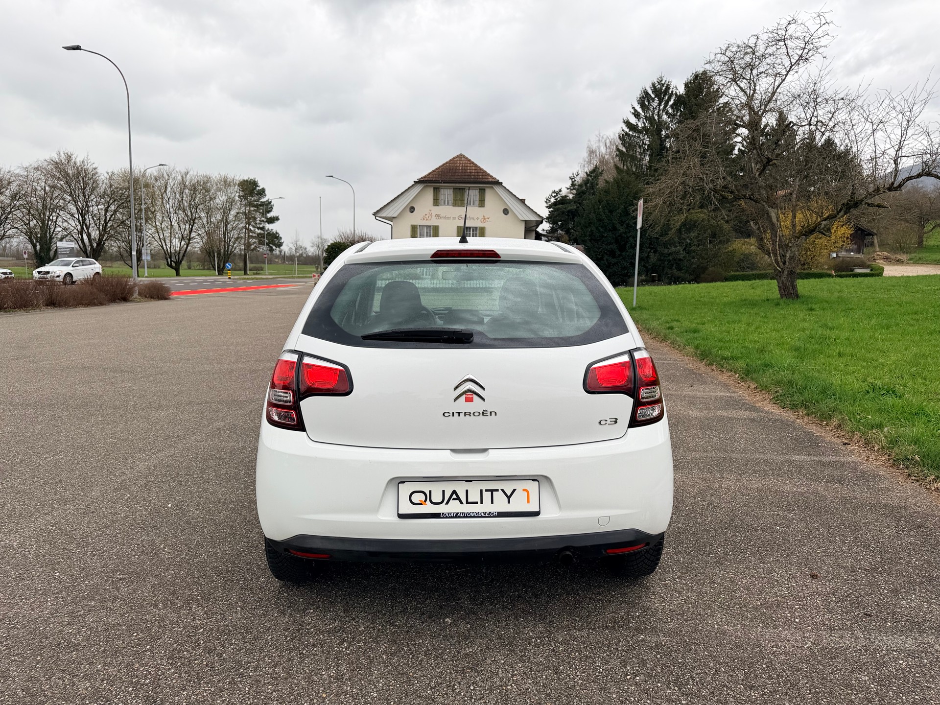 CITROEN C3 1.2i Attraction-image-5
