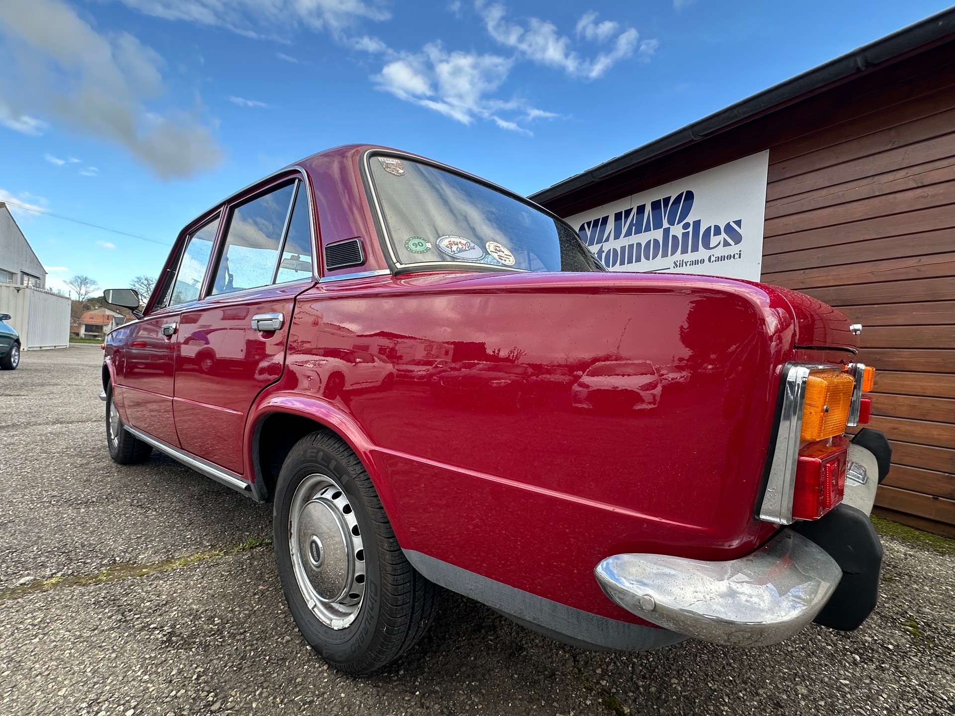 FIAT 124 Limousine-image-17