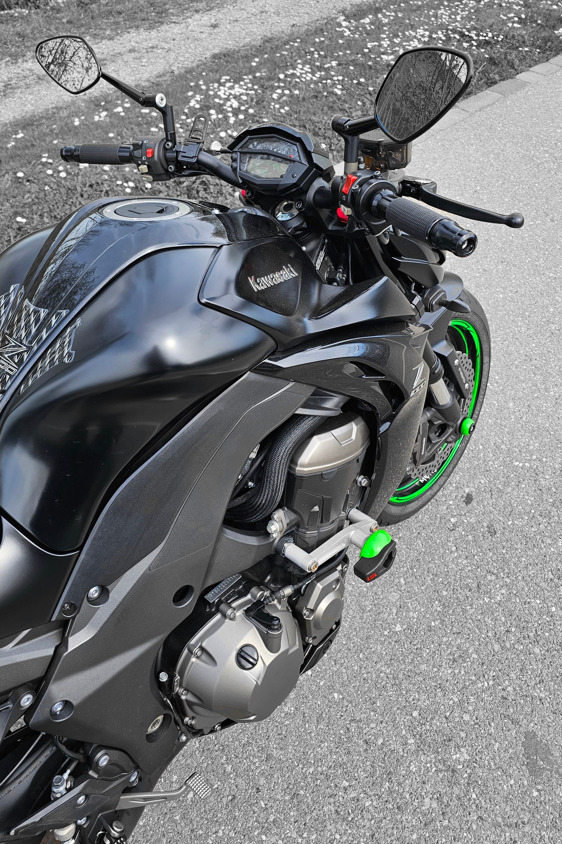 KAWASAKI Z 1000 ABS-image-8