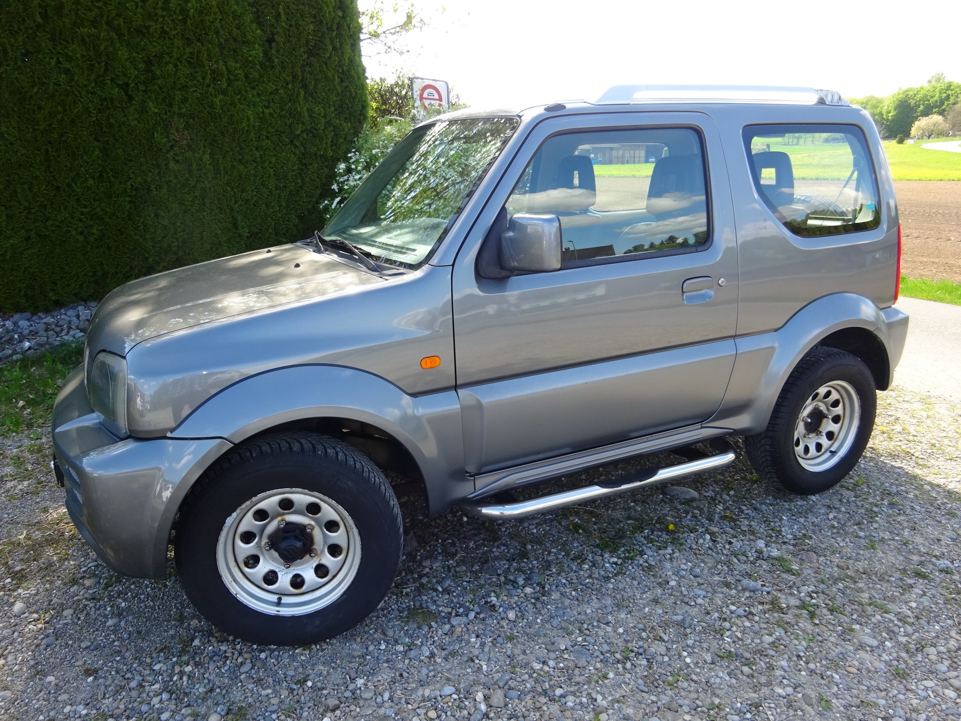 SUZUKI Jimny 1.3 16V GL Top 25th Anniversary Edition- MFK NEU - SERVICE NEU-image-5