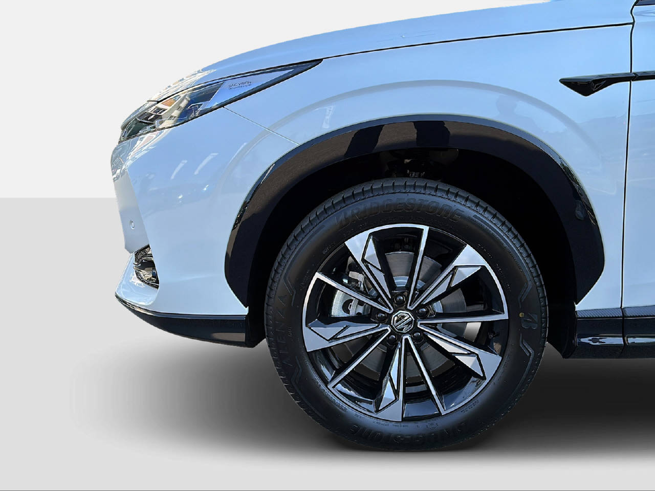 MG HS 1.5 Hybrid Luxury-image-8