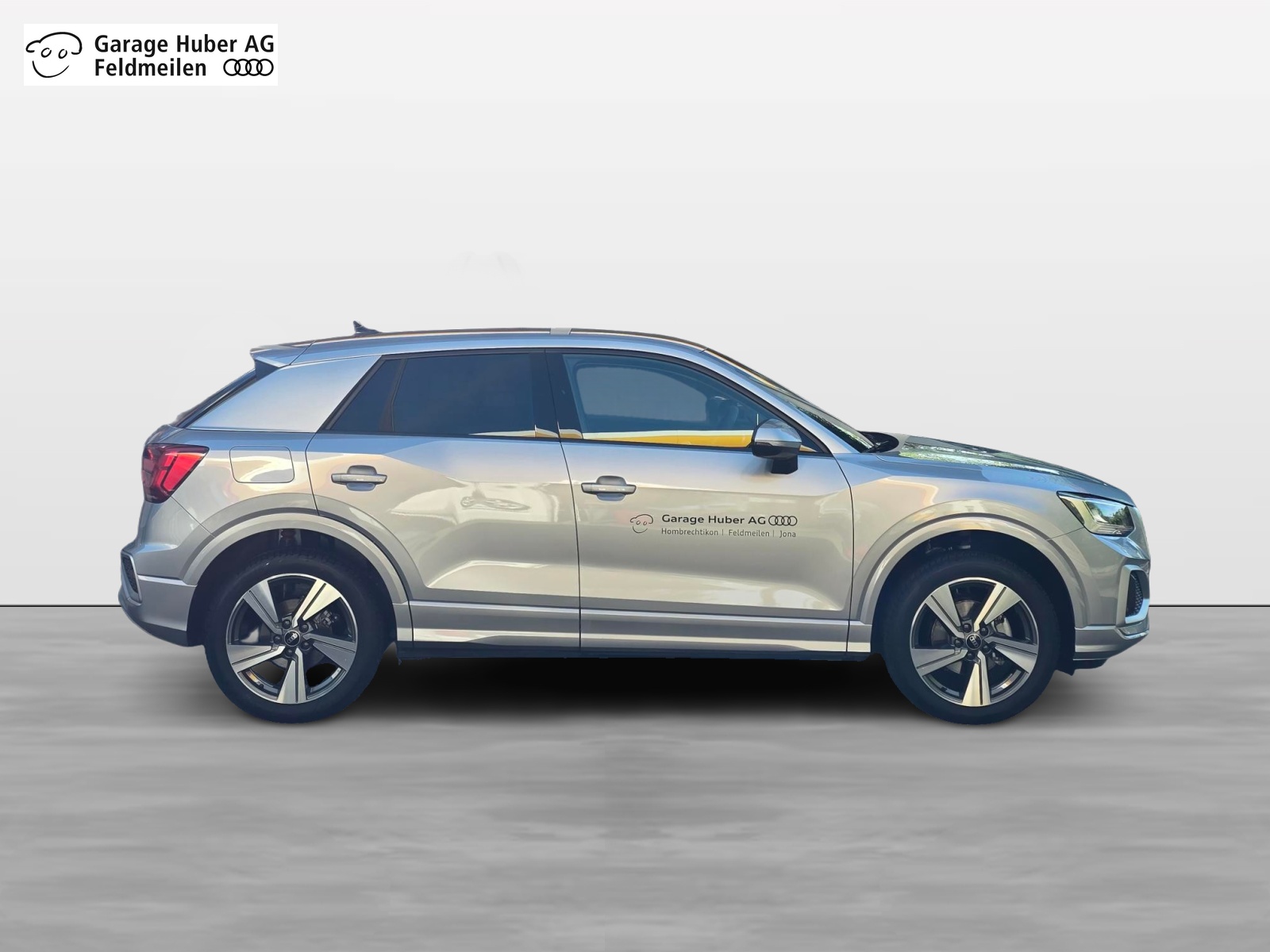 AUDI Q2 35 TFSI advanced S-tronic-showroom-element-1