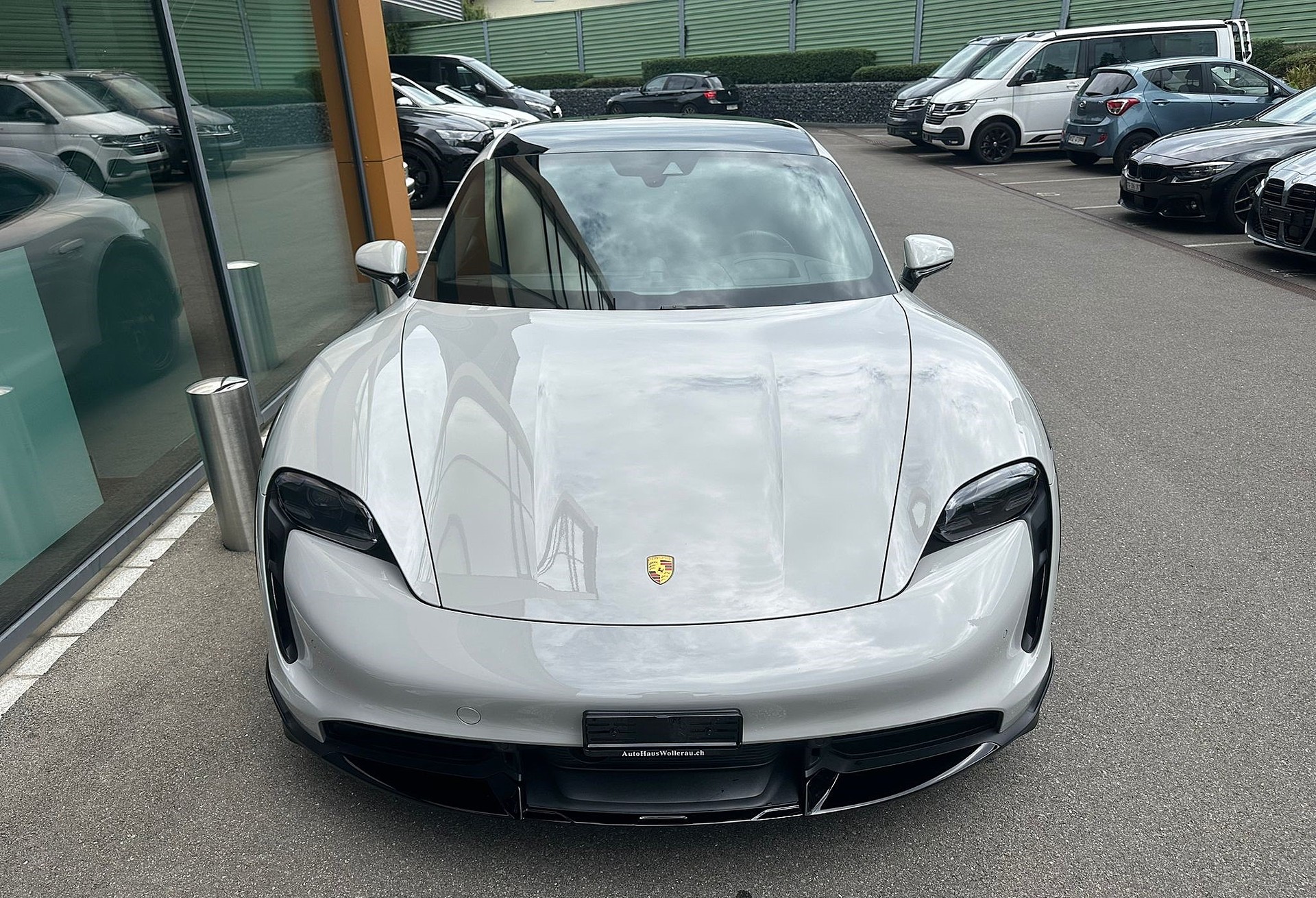PORSCHE Taycan Cross Turismo Turbo S-image-15