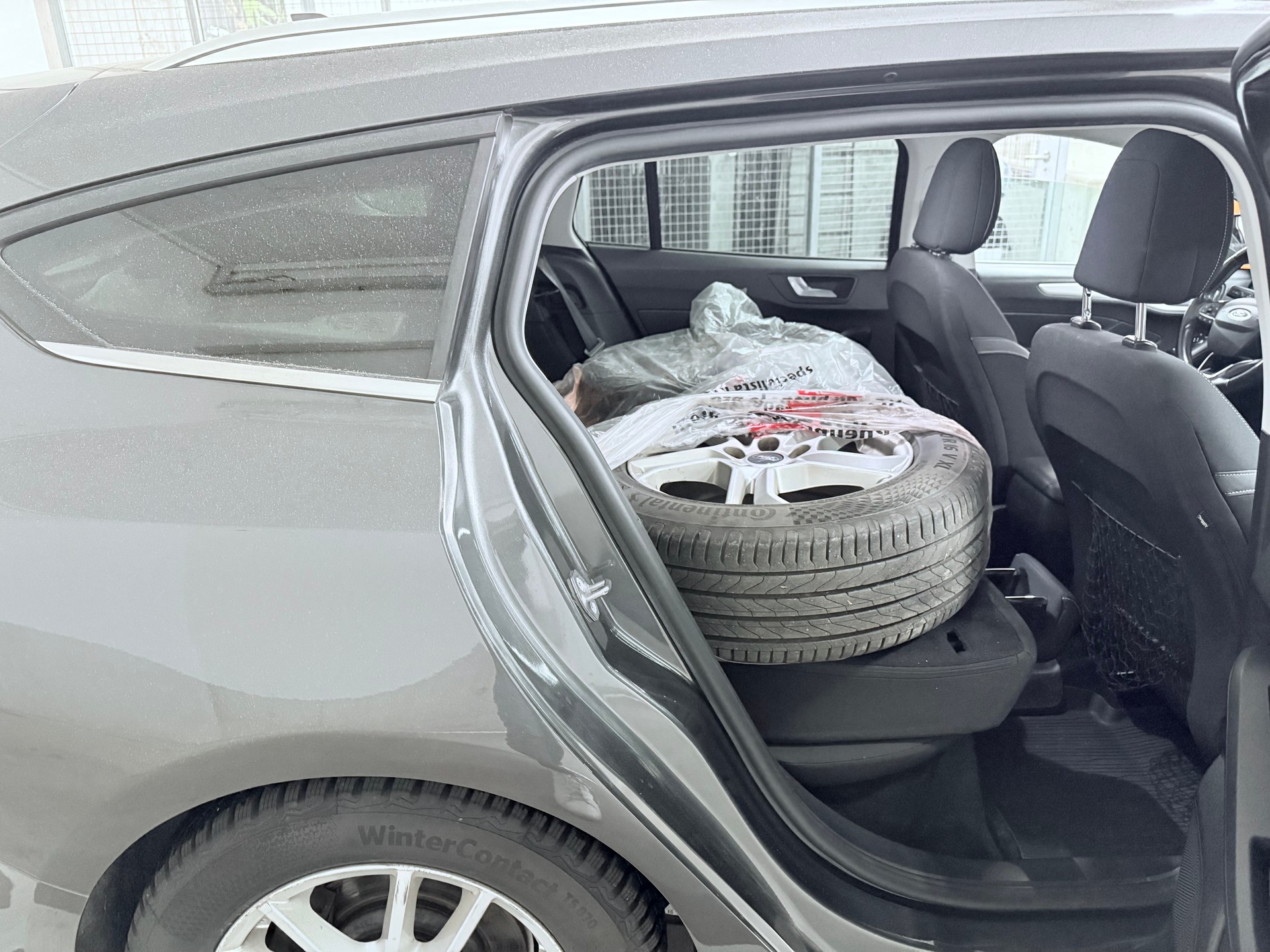 FORD Focus 2.0 TDCi Cool Connect Automatic-image-13
