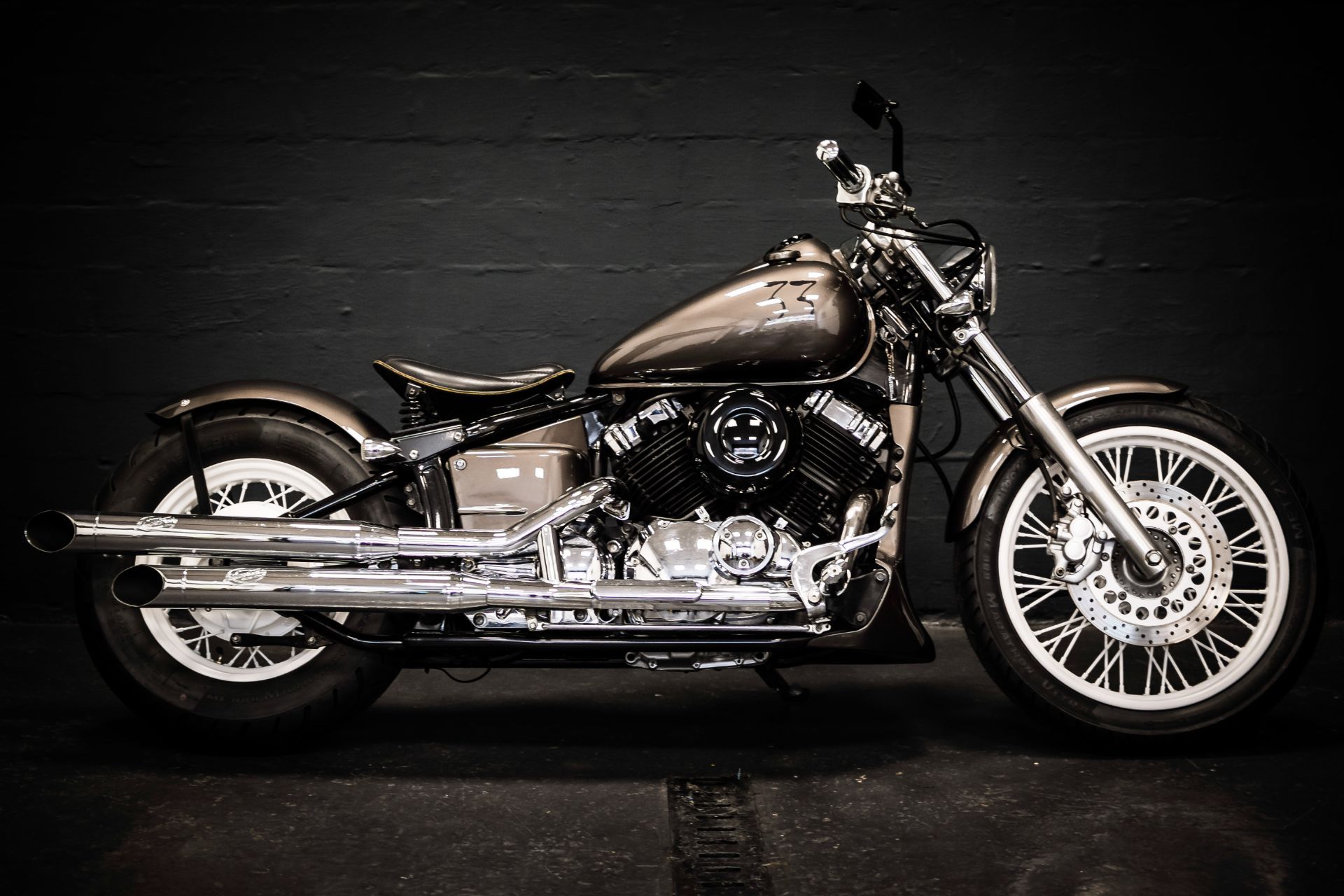 YAMAHA XVS 650 Drag Star-image-2