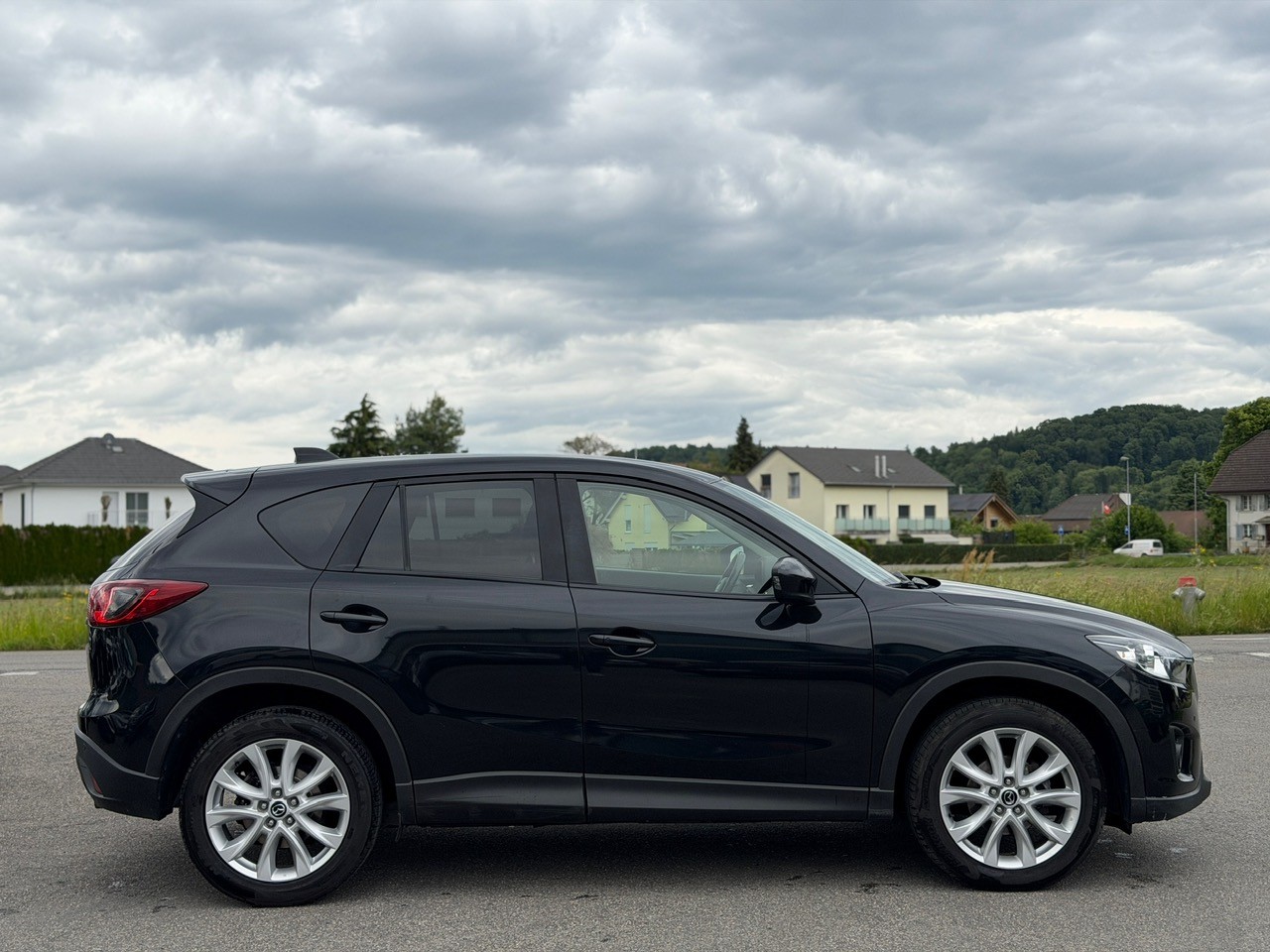 MAZDA CX-5 2.2 D HP Revolution AWD Automatic-image-11