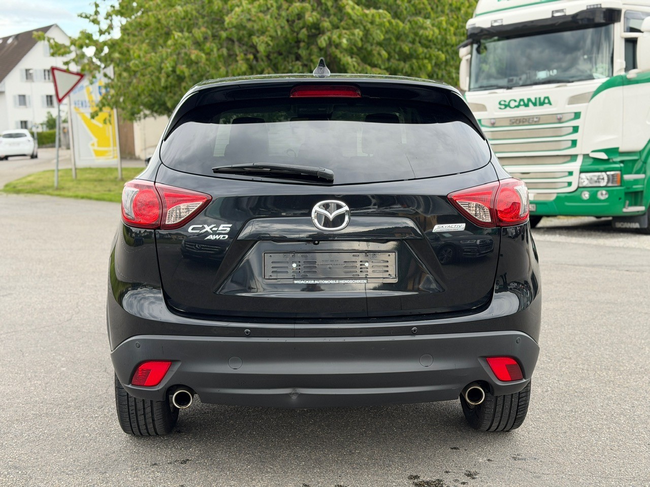 MAZDA CX-5 2.2 D HP Revolution AWD Automatic-image-4
