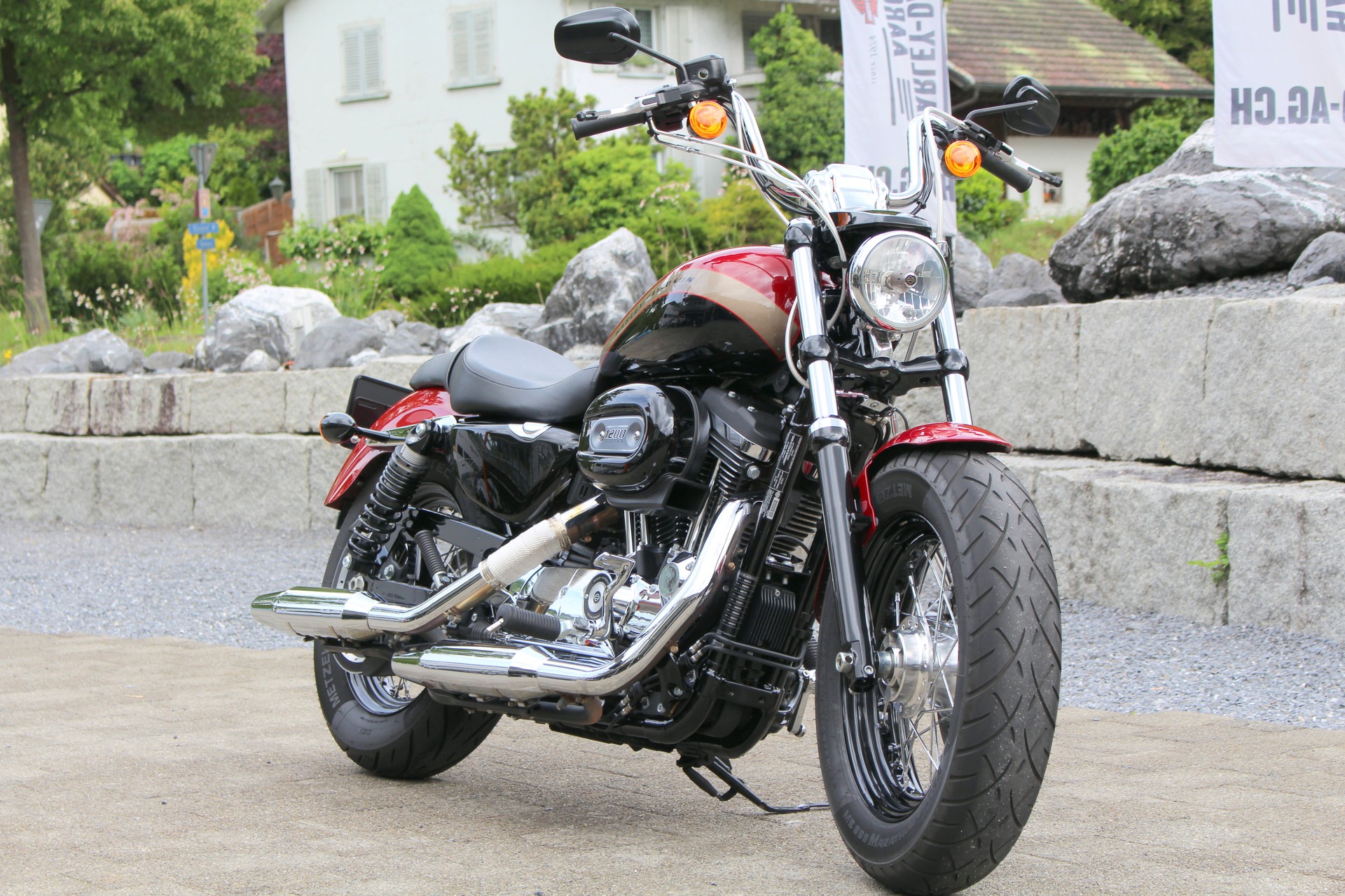 HARLEY-DAVIDSON XL 1200 C Sportster Custom ABS-image-1