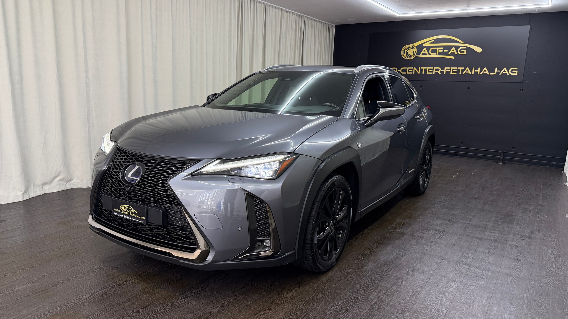 LEXUS UX 250h F Sport AWD Automatic