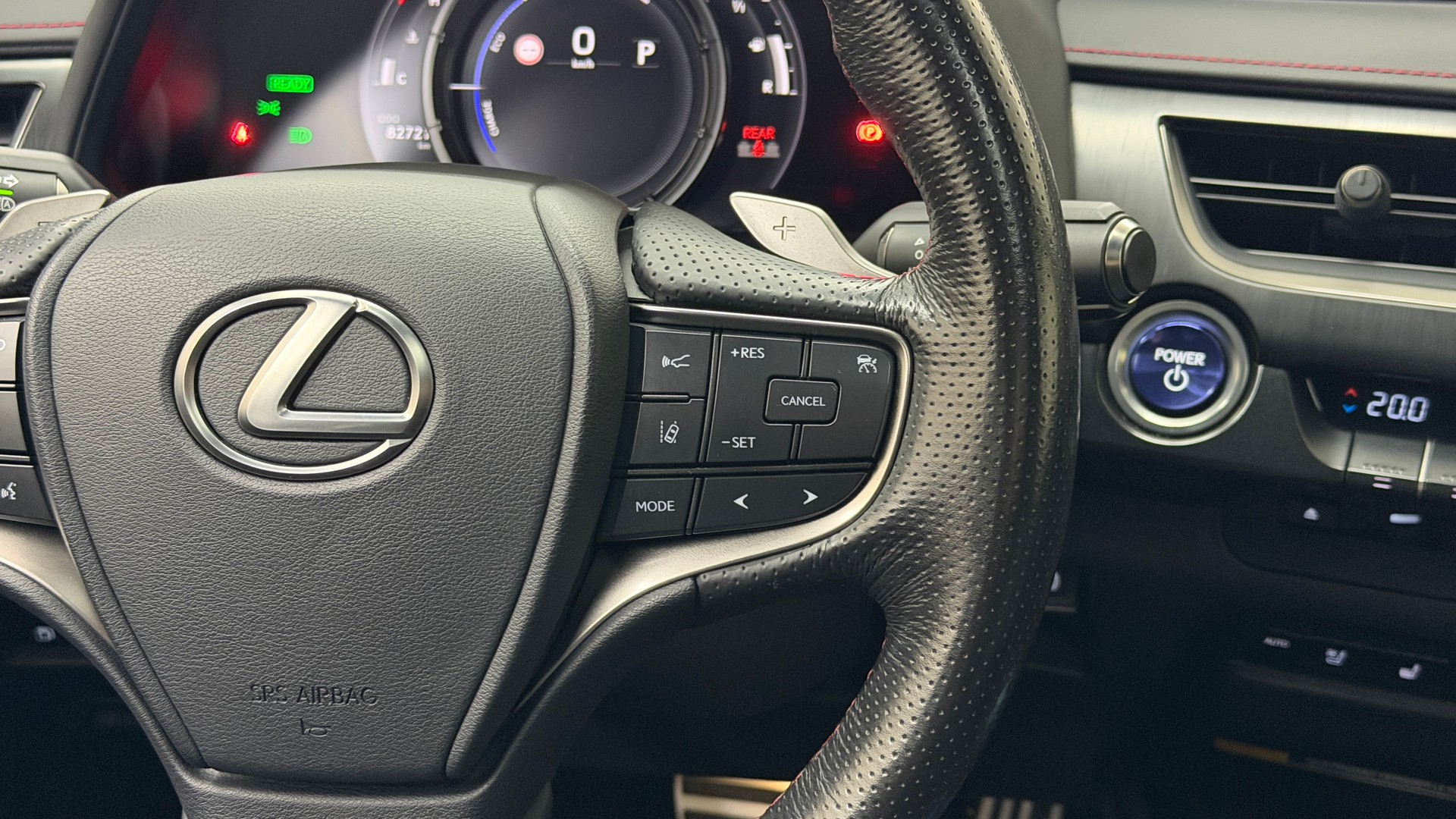 LEXUS UX 250h F Sport AWD Automatic-image-16