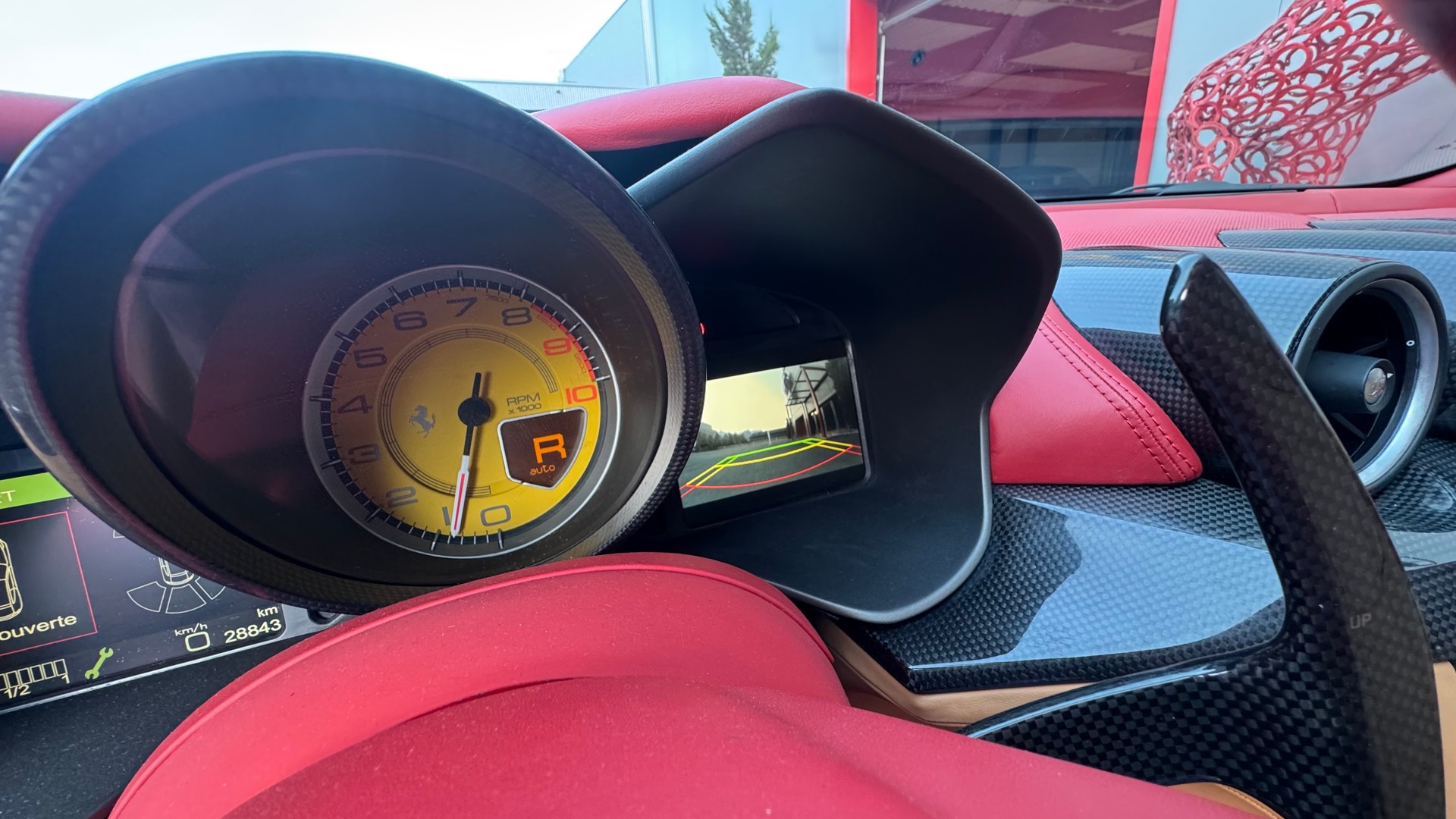 FERRARI FF-image-16