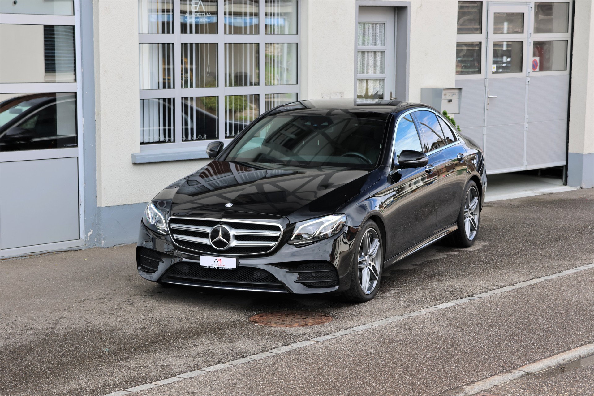 MERCEDES-BENZ E 220 d AMG Line 9G-Tronic (CH)