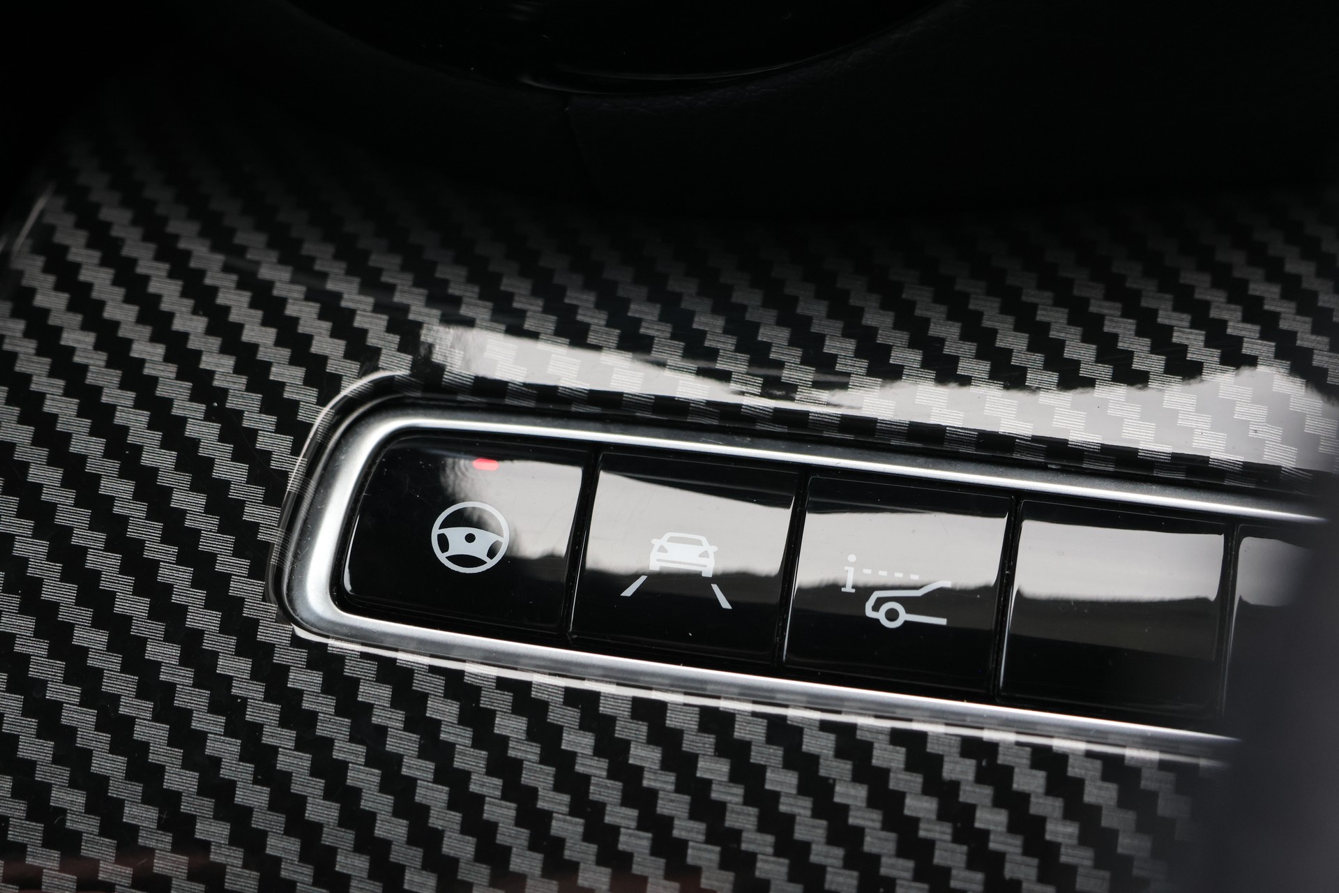 MERCEDES-BENZ E 220 d AMG Line 9G-Tronic (CH)-image-28