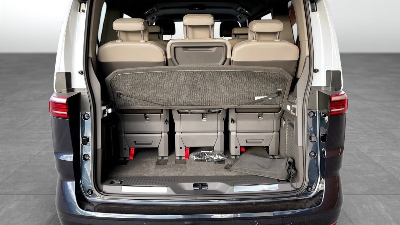 VW Multivan 1.5 eHybrid Style 4Motion DSG 7 Sitzer-image-6