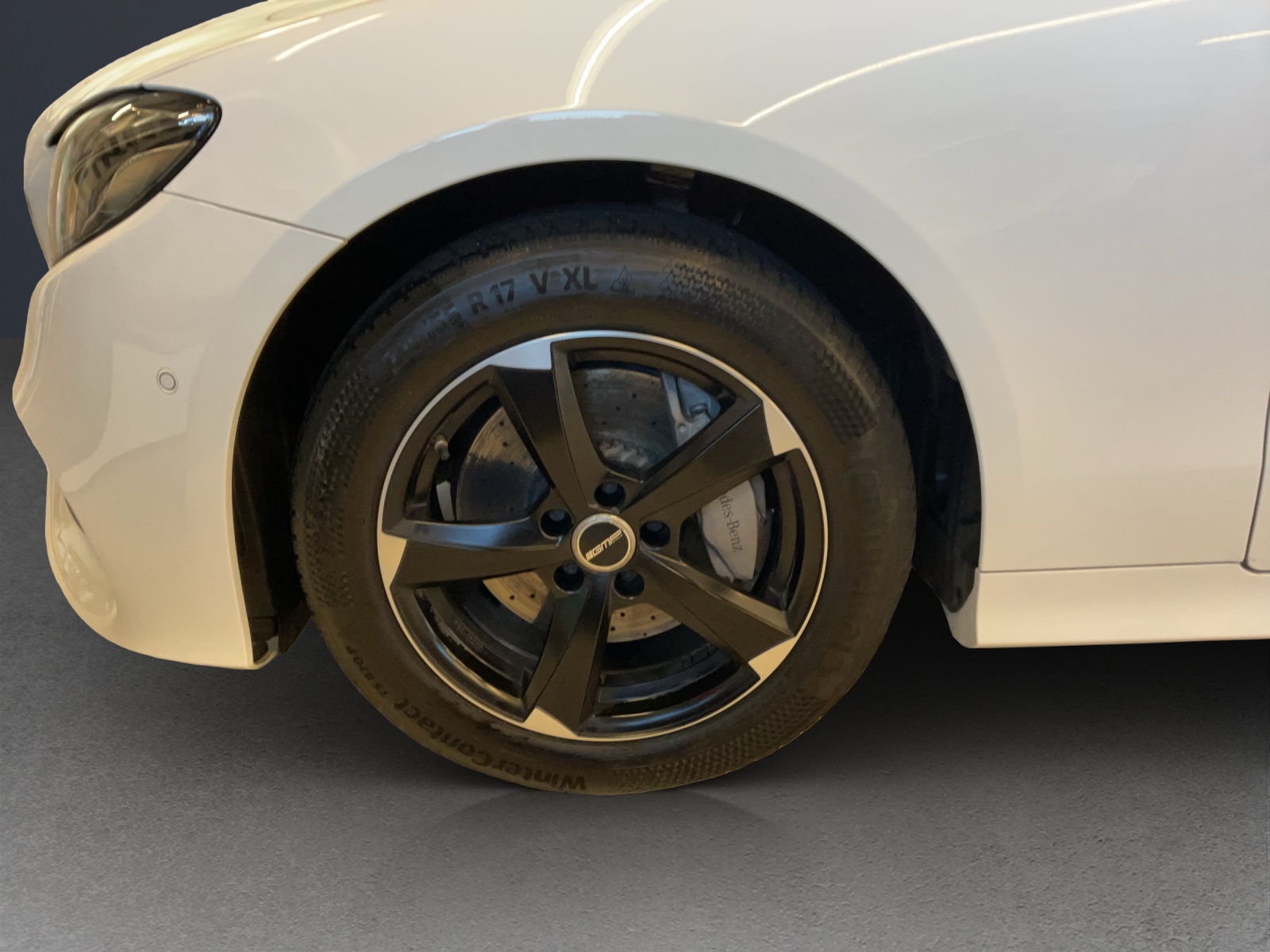 MERCEDES-BENZ E 200 AMG Line4 Matic-image-5