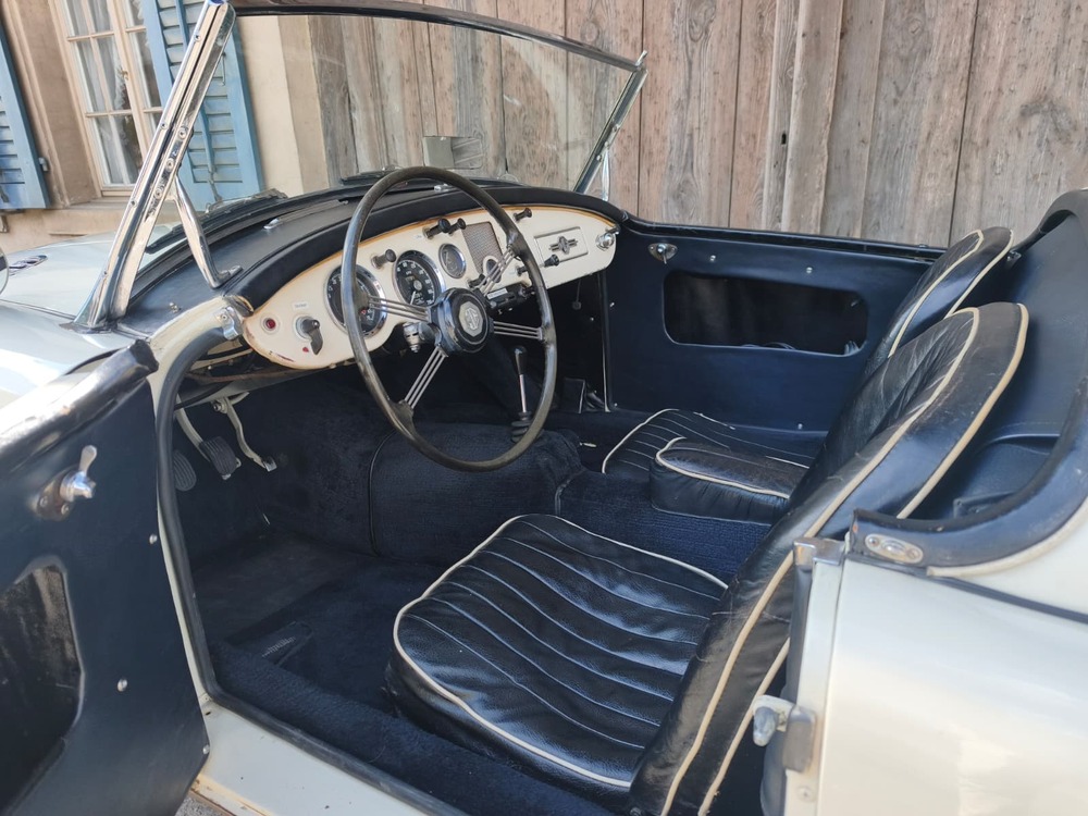 MG 1500-image-4