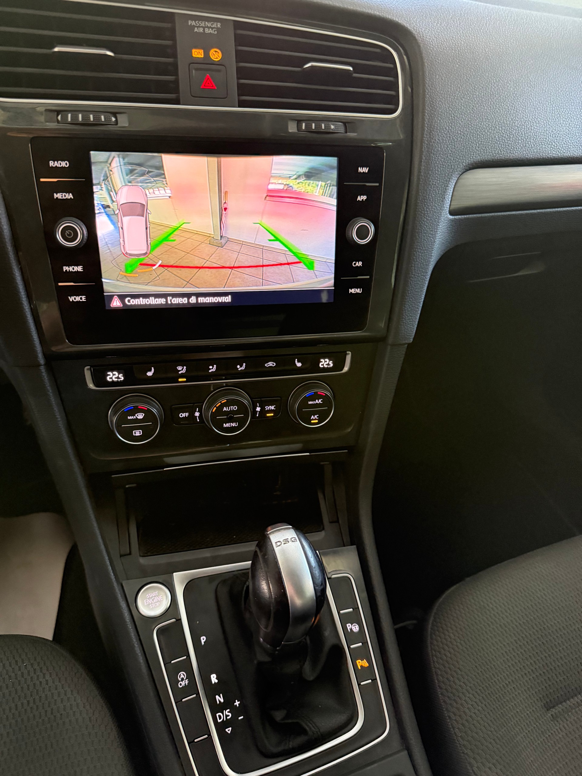 VW Golf 1.0 TSI Comfortline DSG R-LINE-image-10