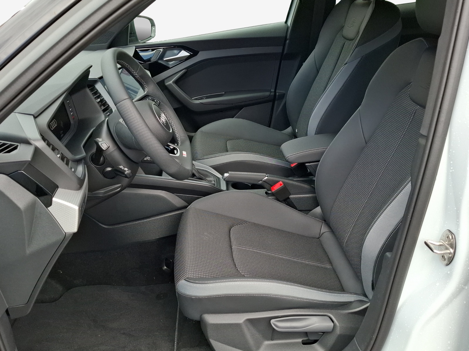 AUDI A1 Sportback 30 TFSI S Line Attraction S-tronic-image-7