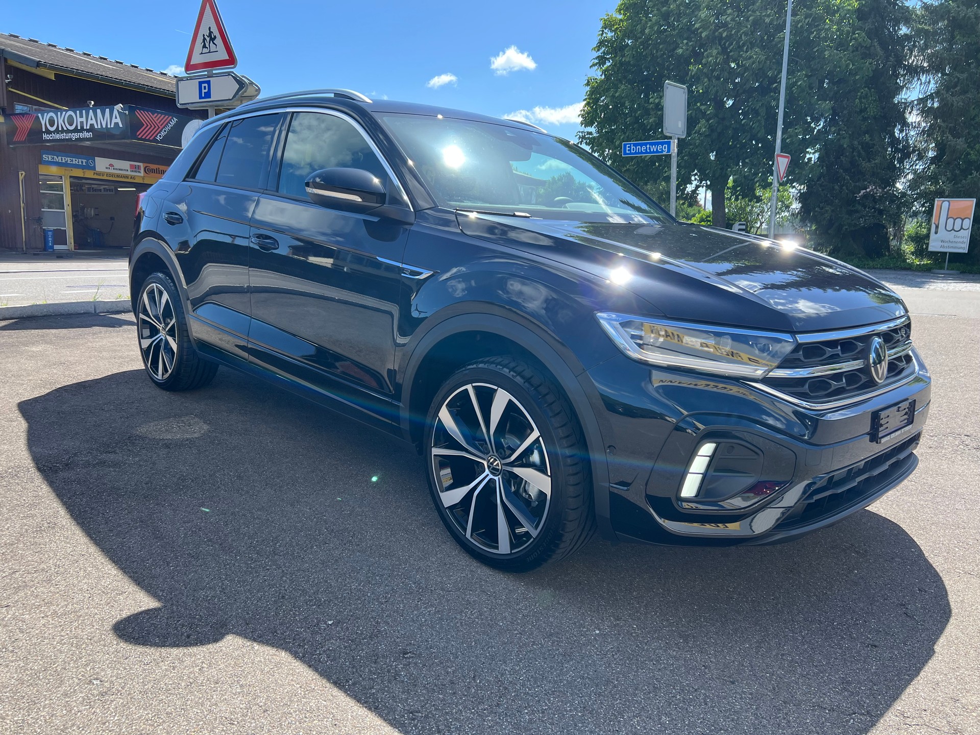 VW T-Roc 1.5 TSI EVO R-Line DSG-showroom-element-2