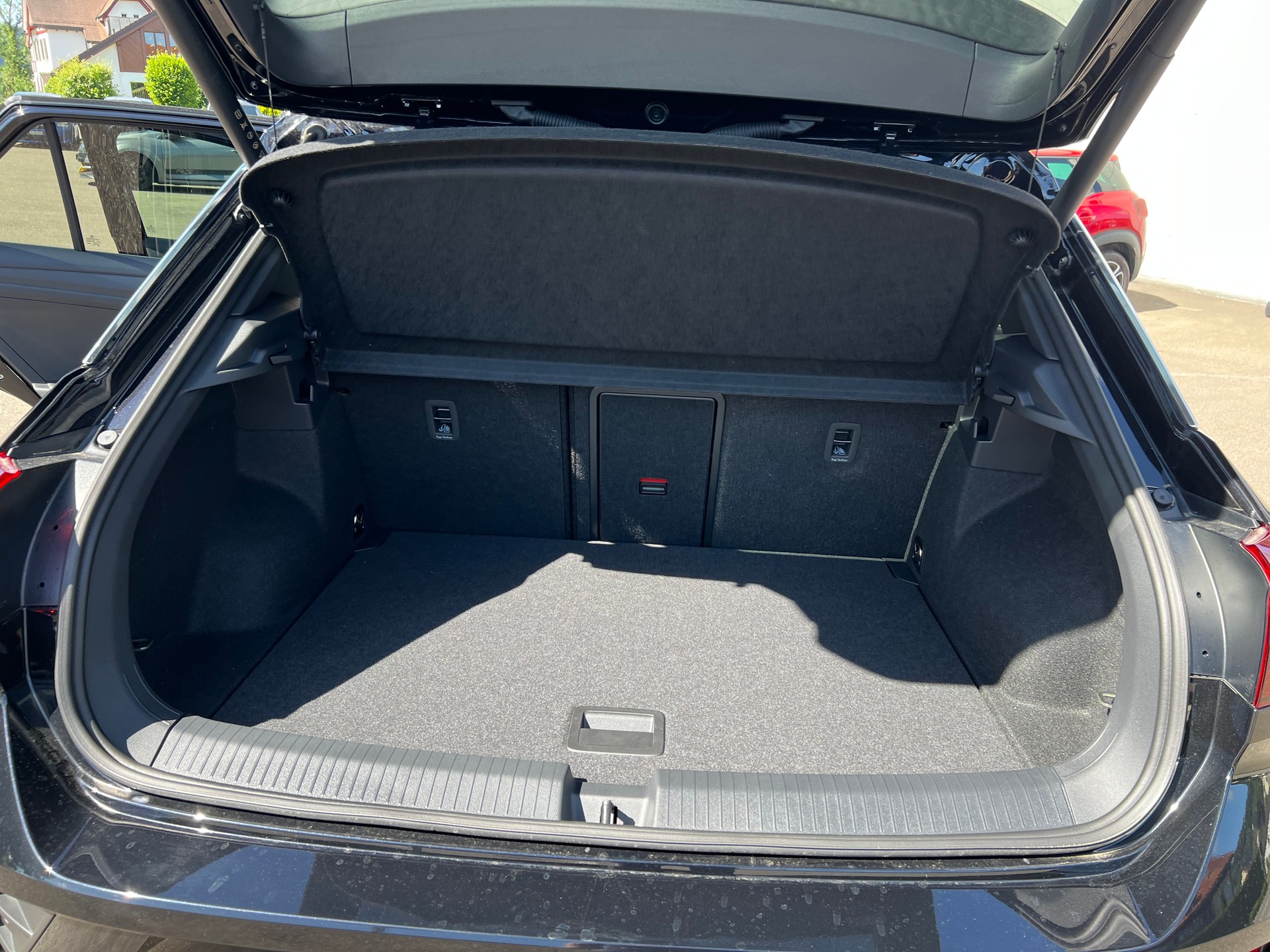 VW T-Roc 1.5 TSI EVO R-Line DSG-image-18