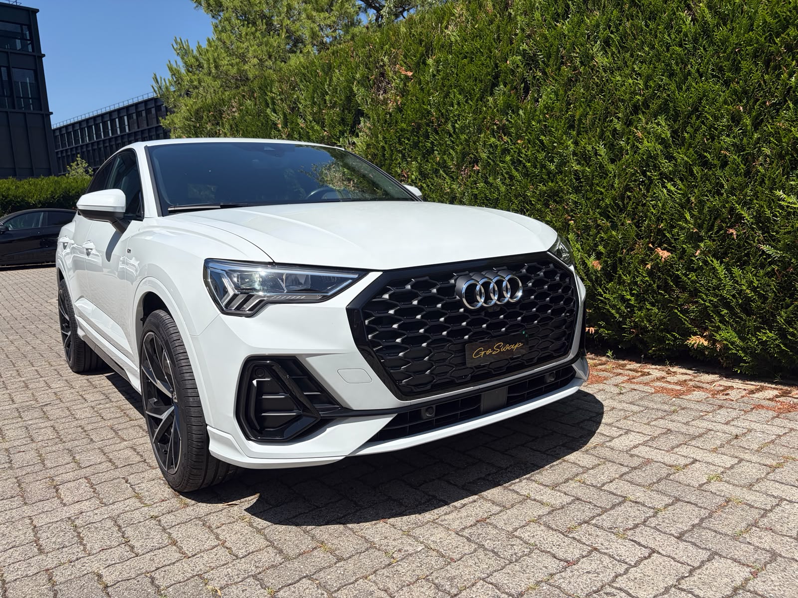 AUDI Q3 Sportback 35 TFSI S line Attraction S-tronic-showroom-element-1