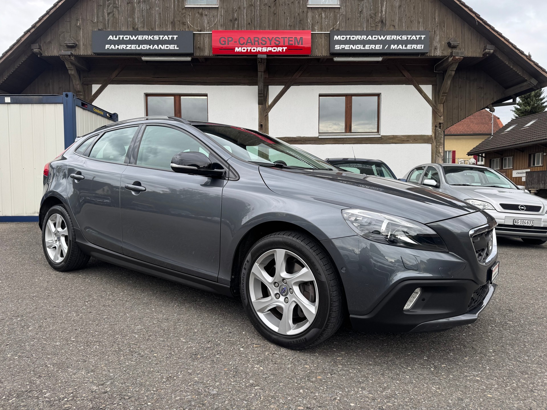 VOLVO V40 Cross Country D4 Summum Geartronic