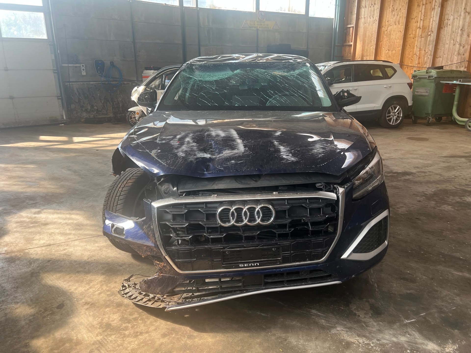 AUDI Q2 35 TFSI S line S-tronic-image-2