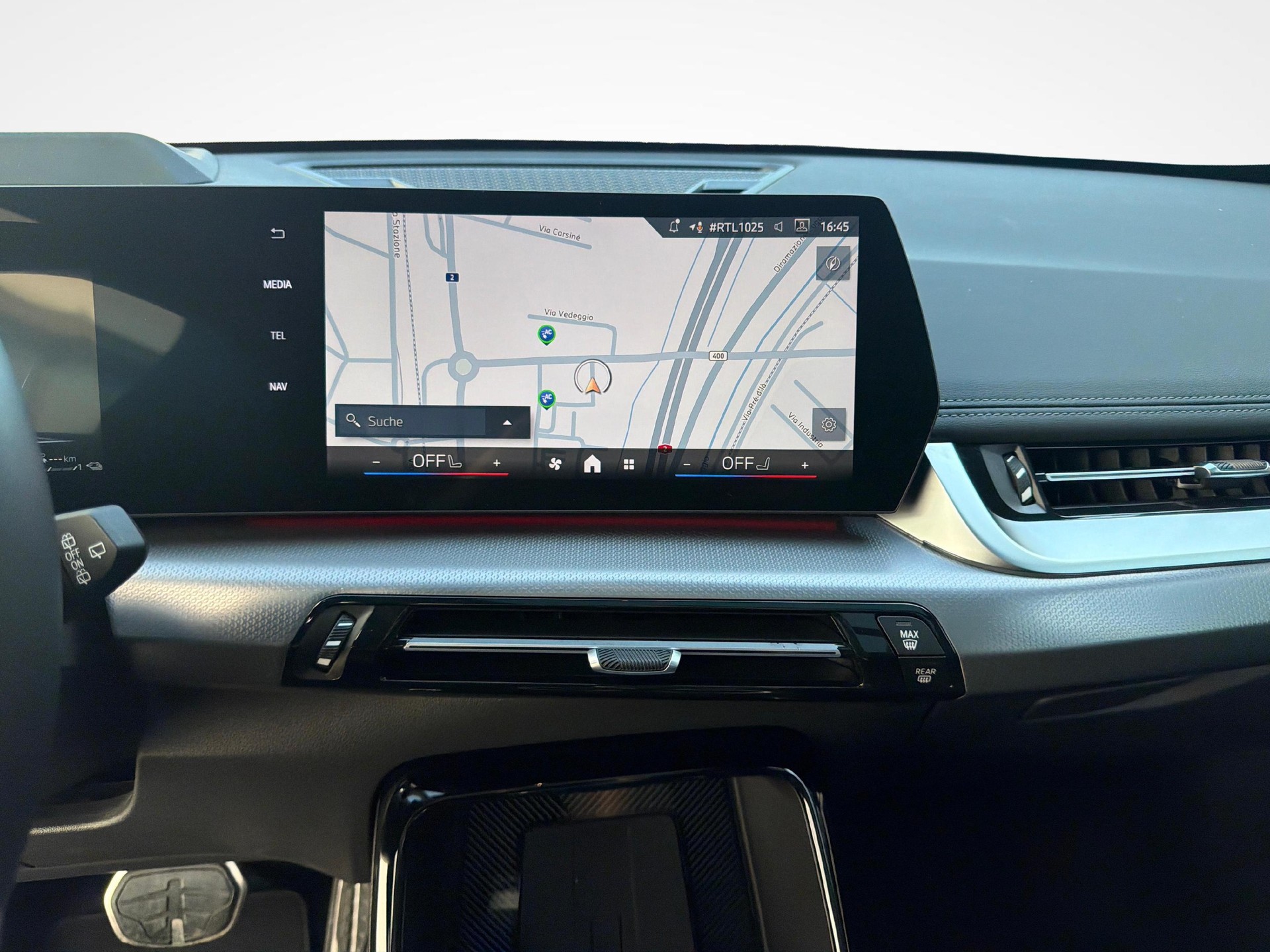 BMW X1 30e xDrive paddles-image-15