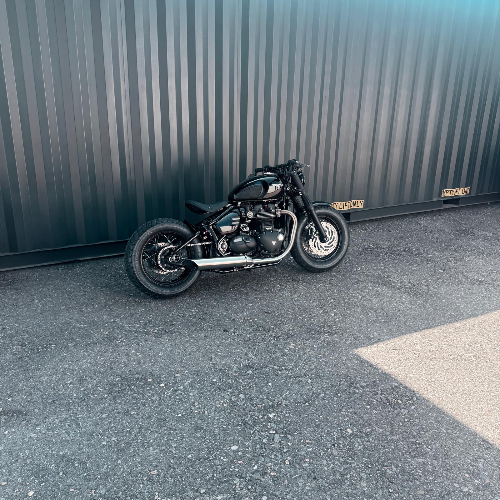 TRIUMPH Bonneville 1200 Bobber